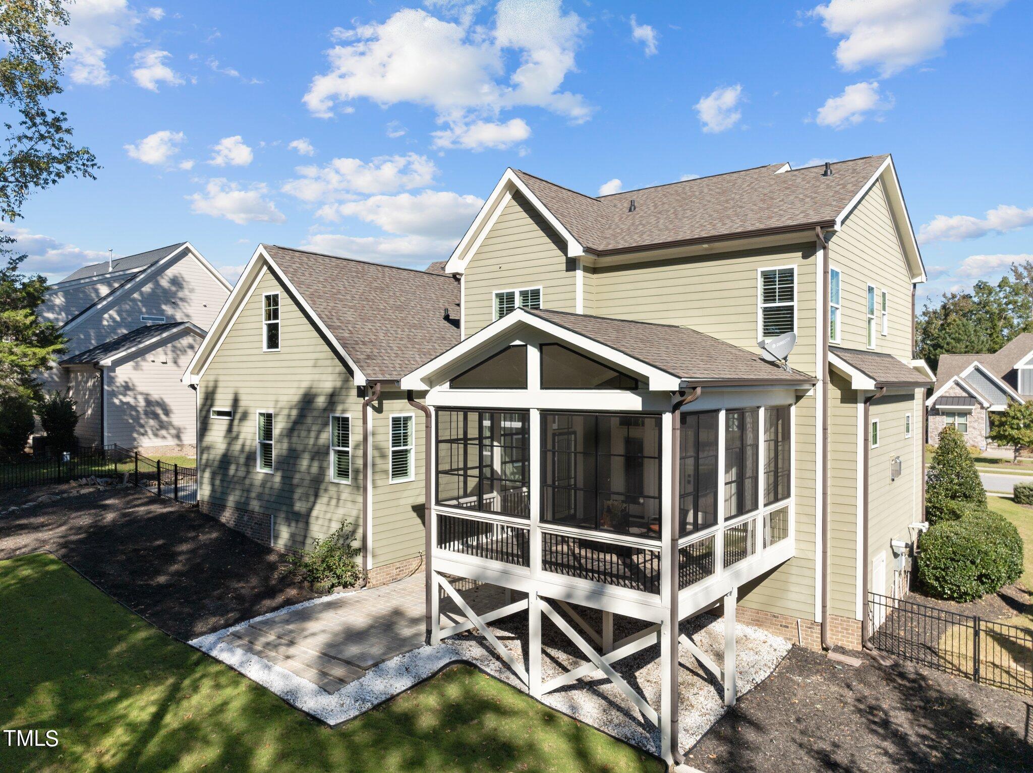 1321 Mackinaw Drive