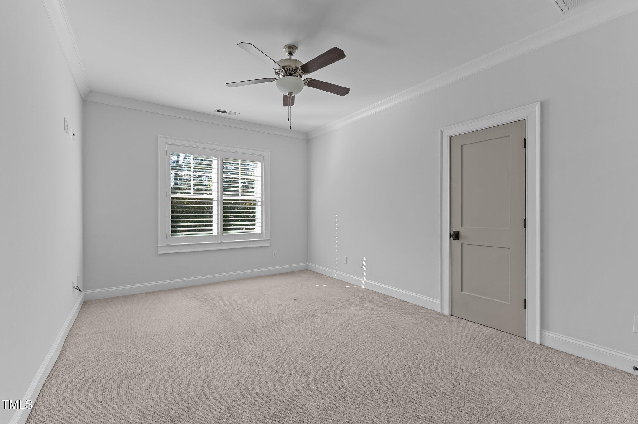 1321 Mackinaw Drive