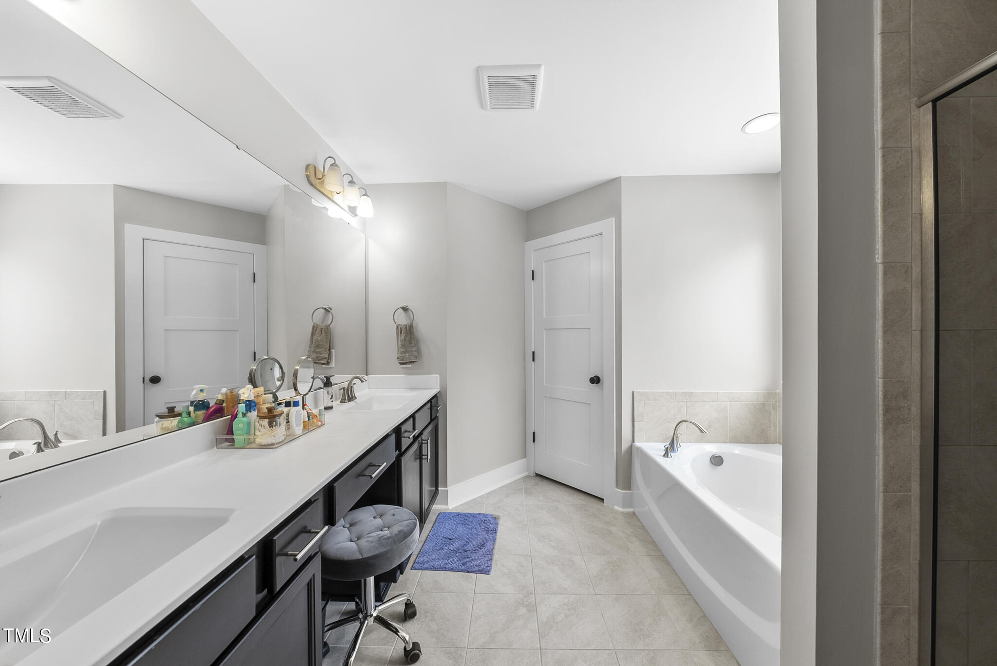 1104 San Antonio Boulevard