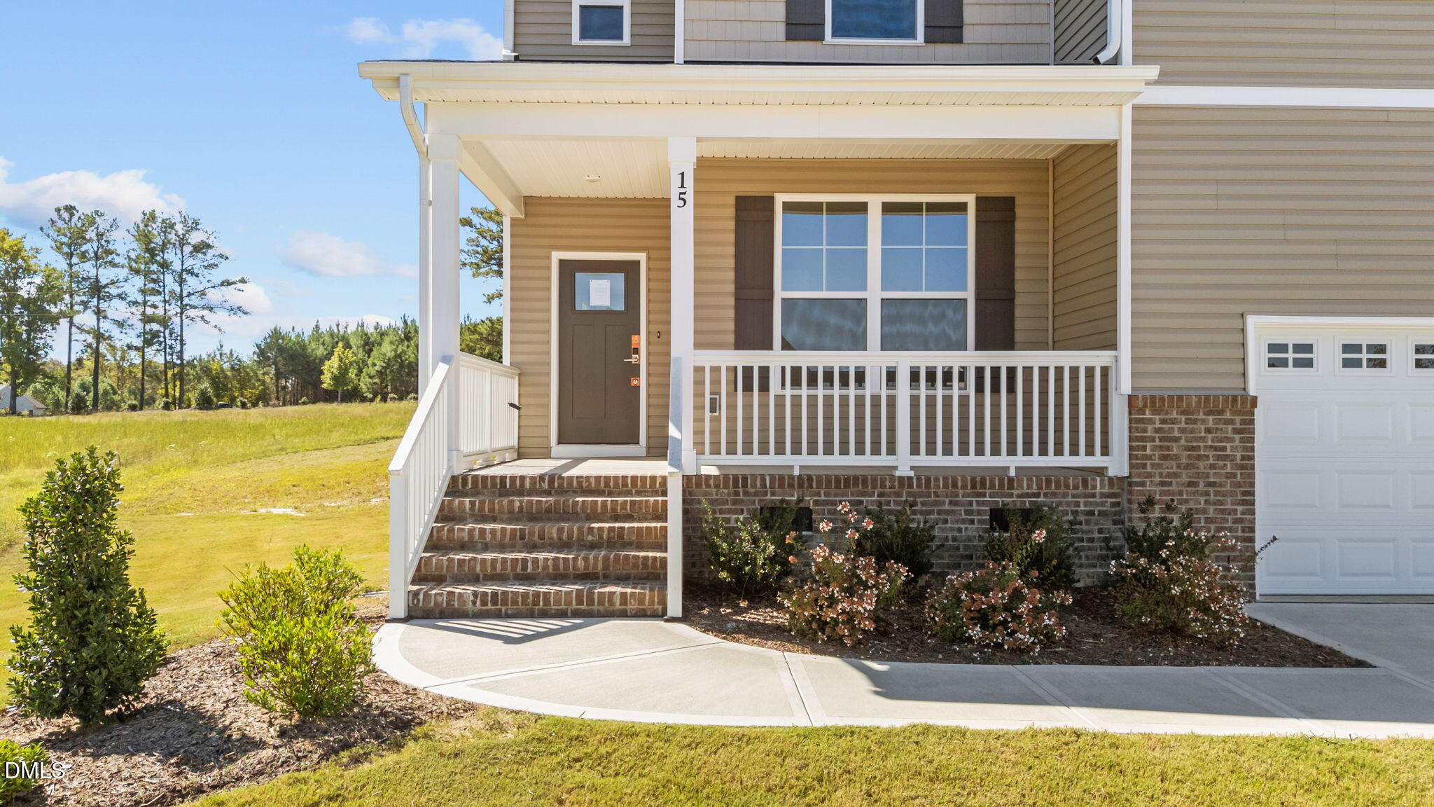 15 Diamond Creek Drive