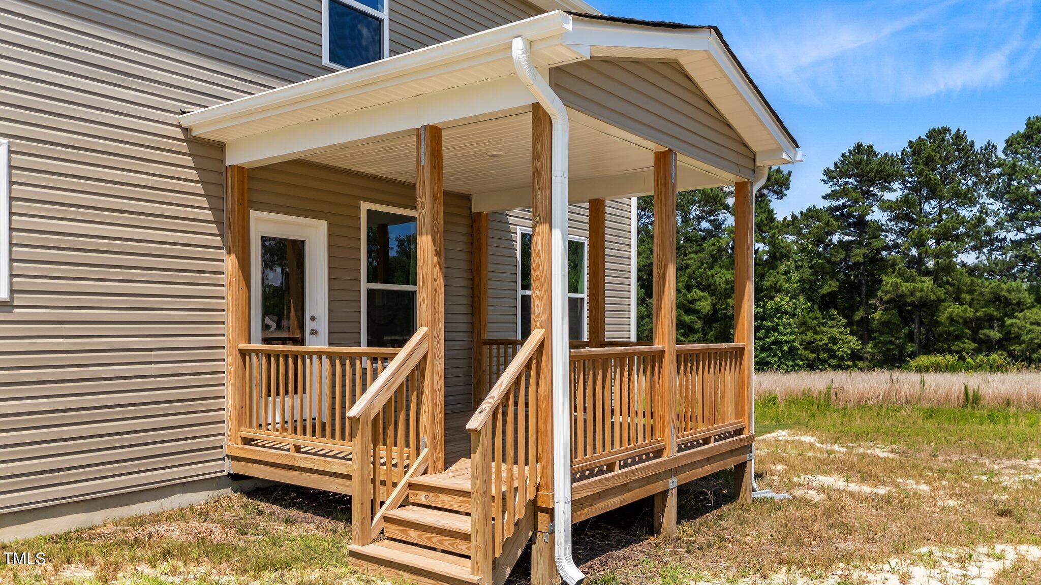 15 Diamond Creek Drive