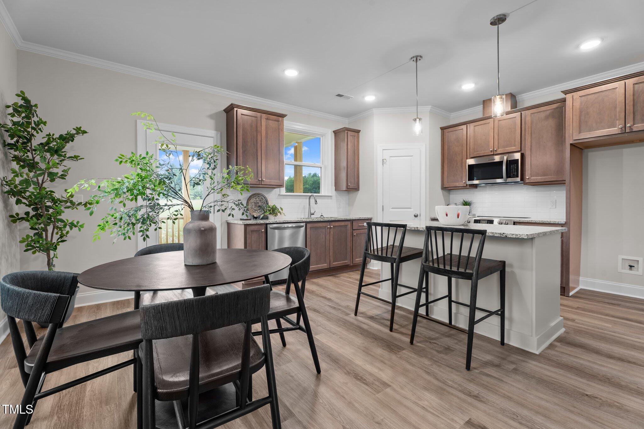 35 Diamond Creek Drive