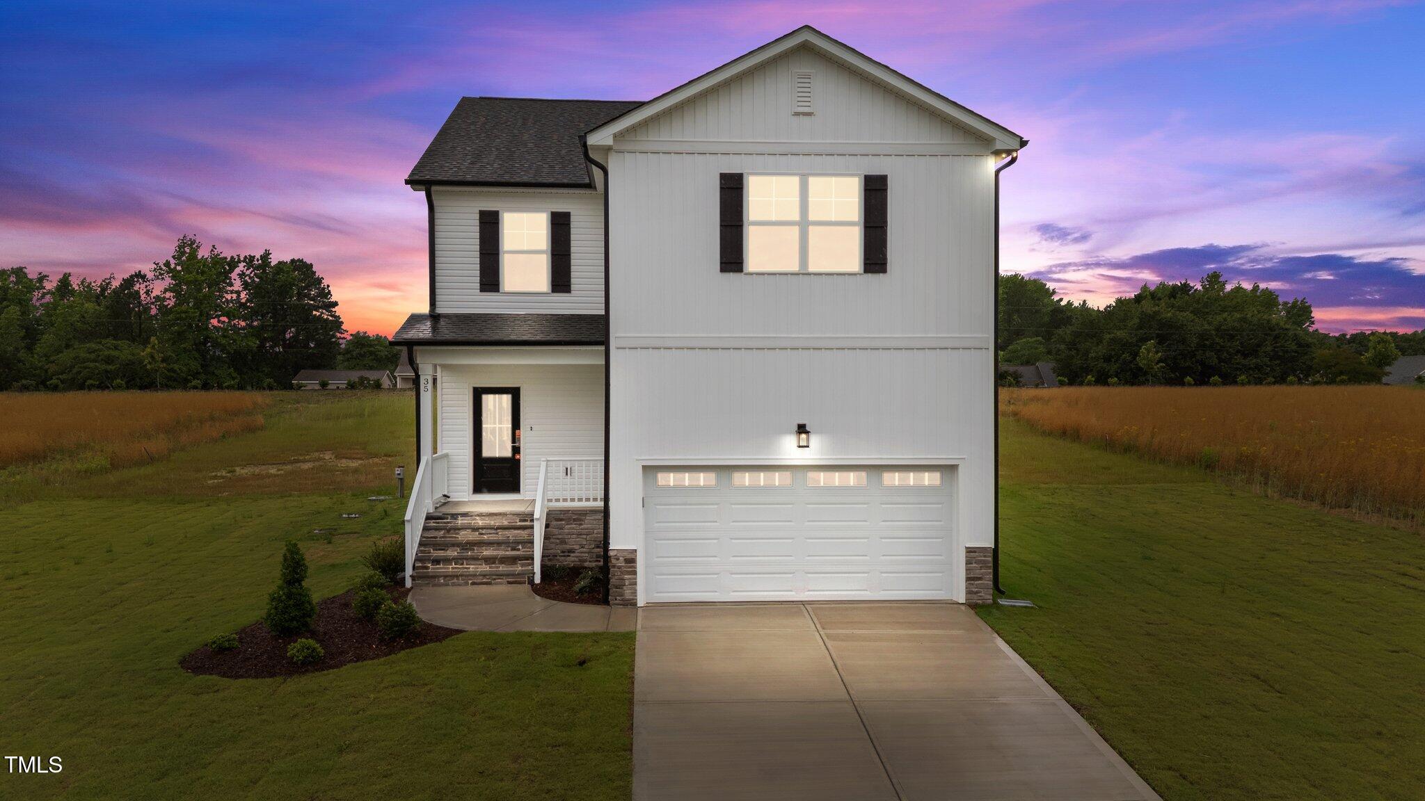 35 Diamond Creek Drive
