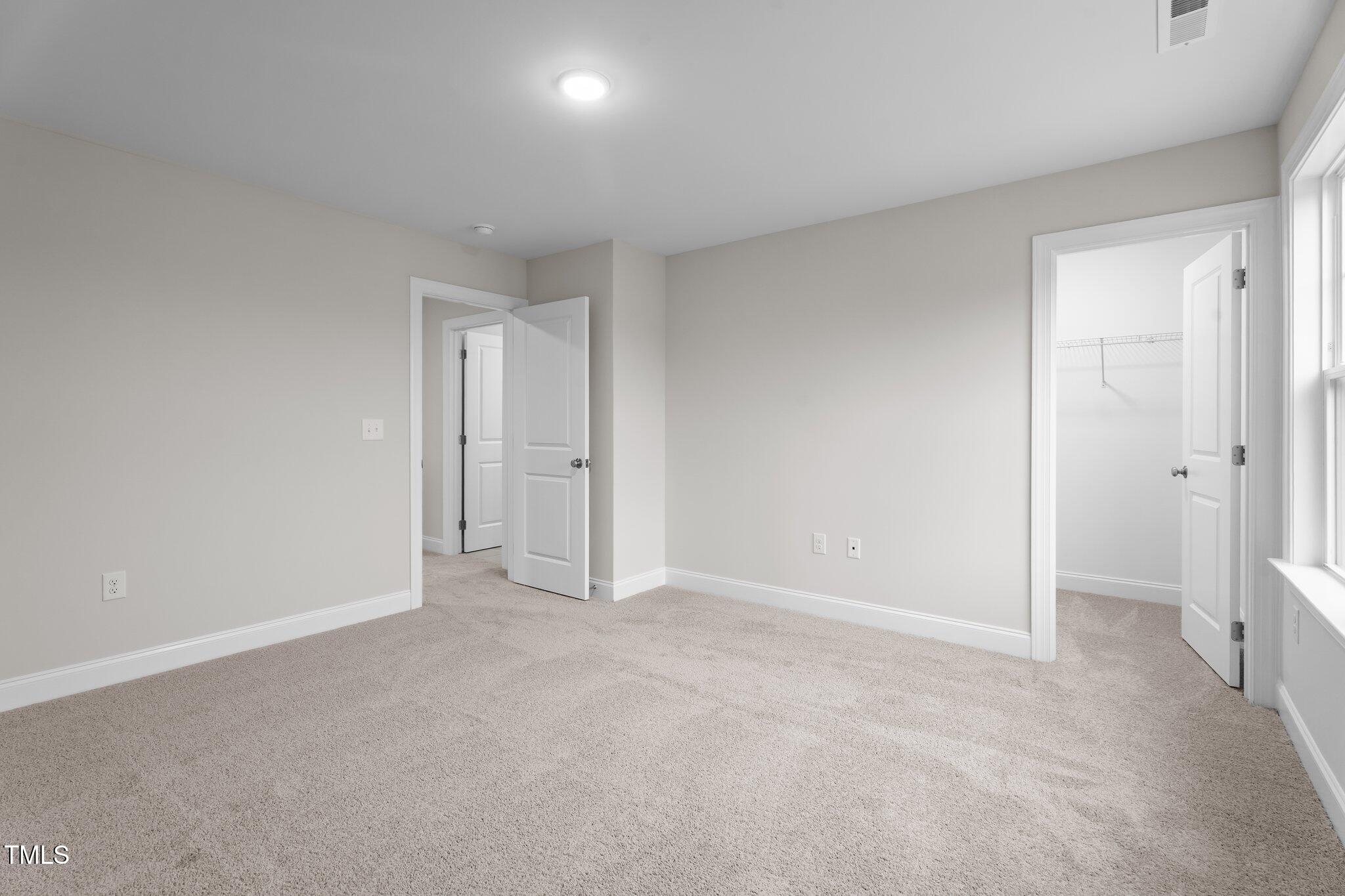 35 Diamond Creek Drive