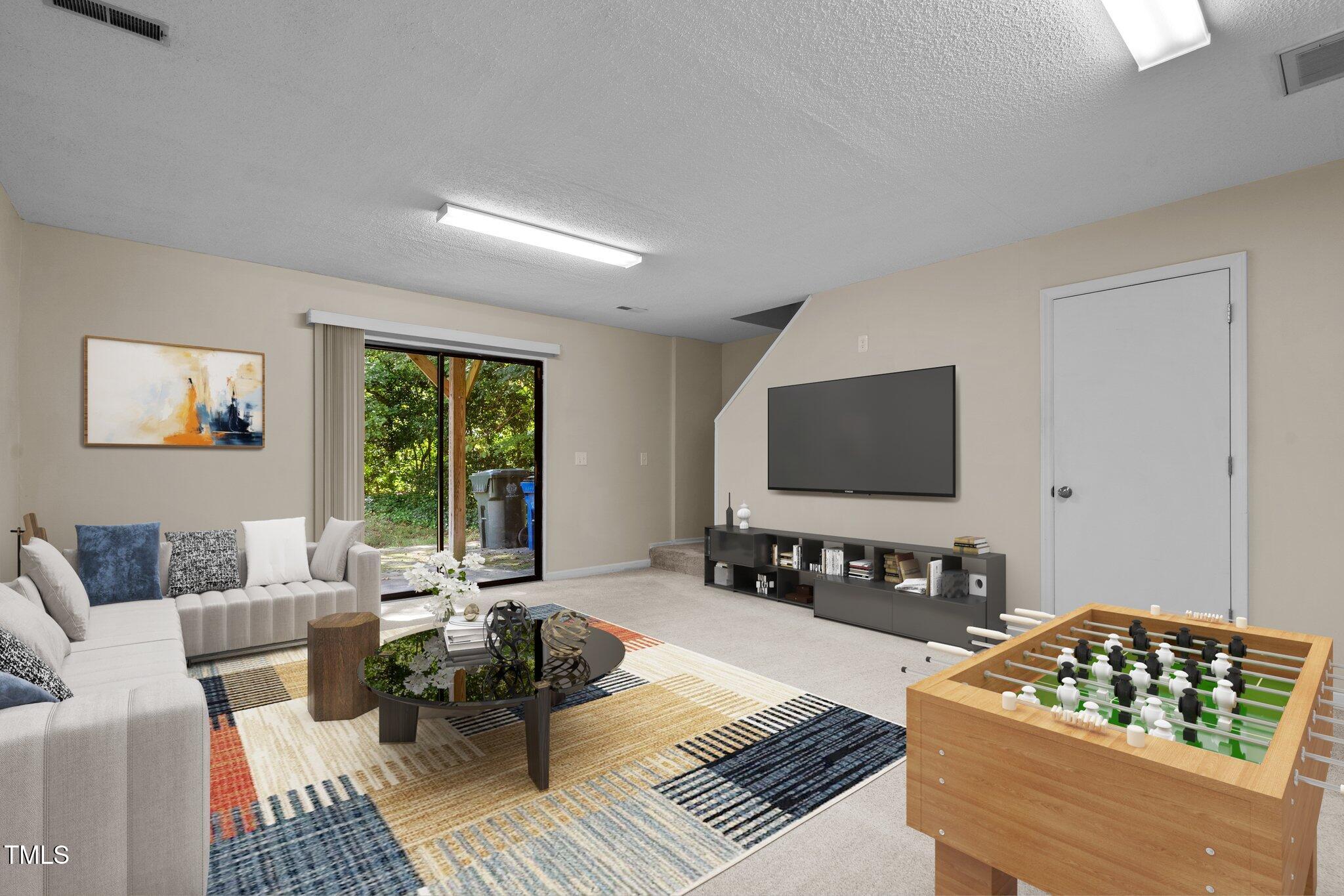 5935 Dixon Drive