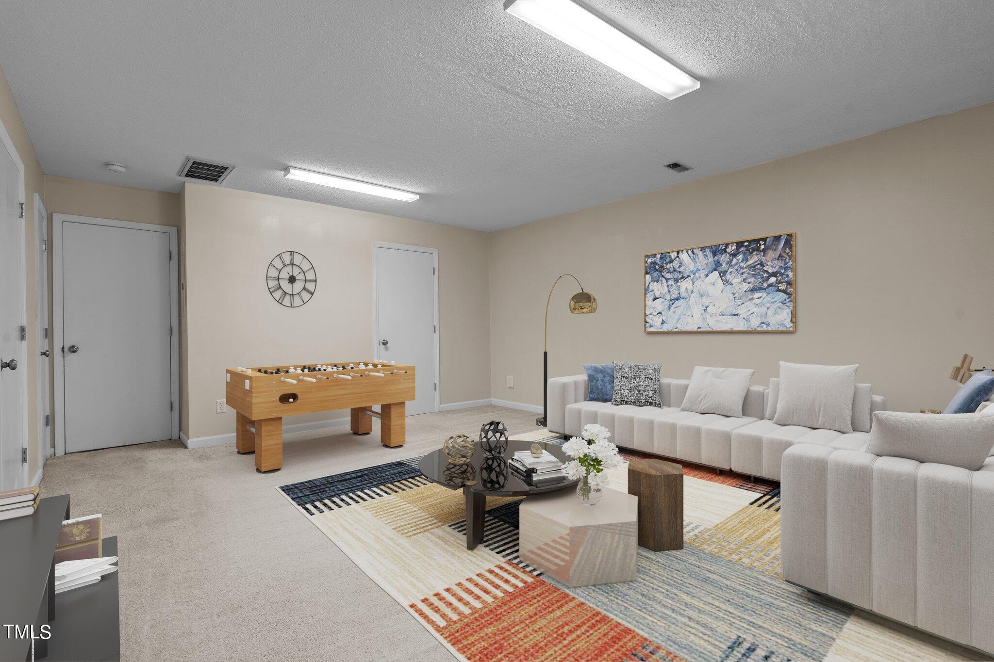 5935 Dixon Drive