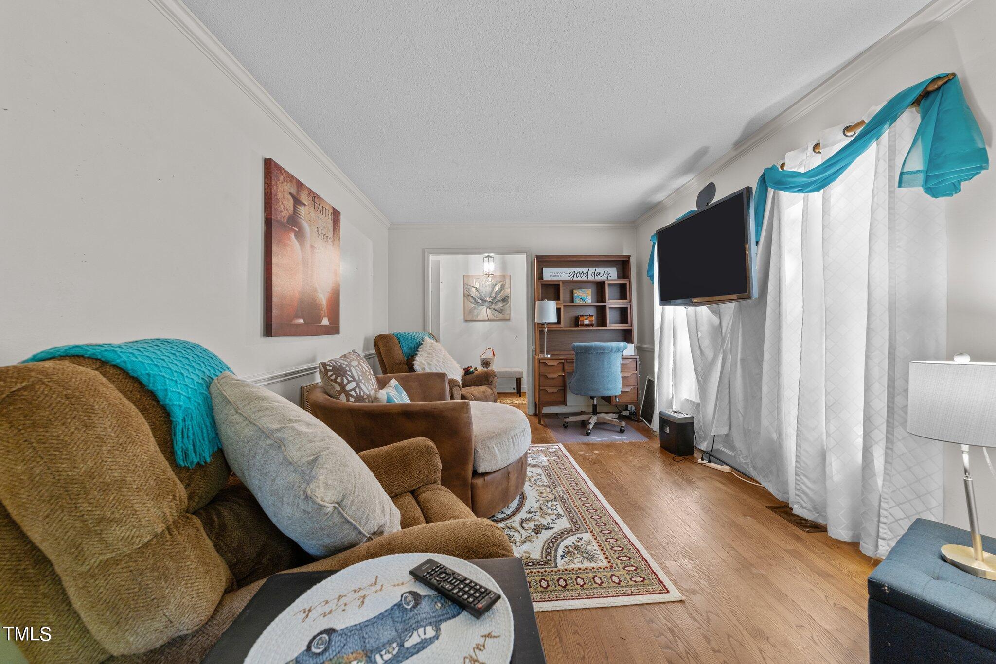 1116 Shadywood Lane