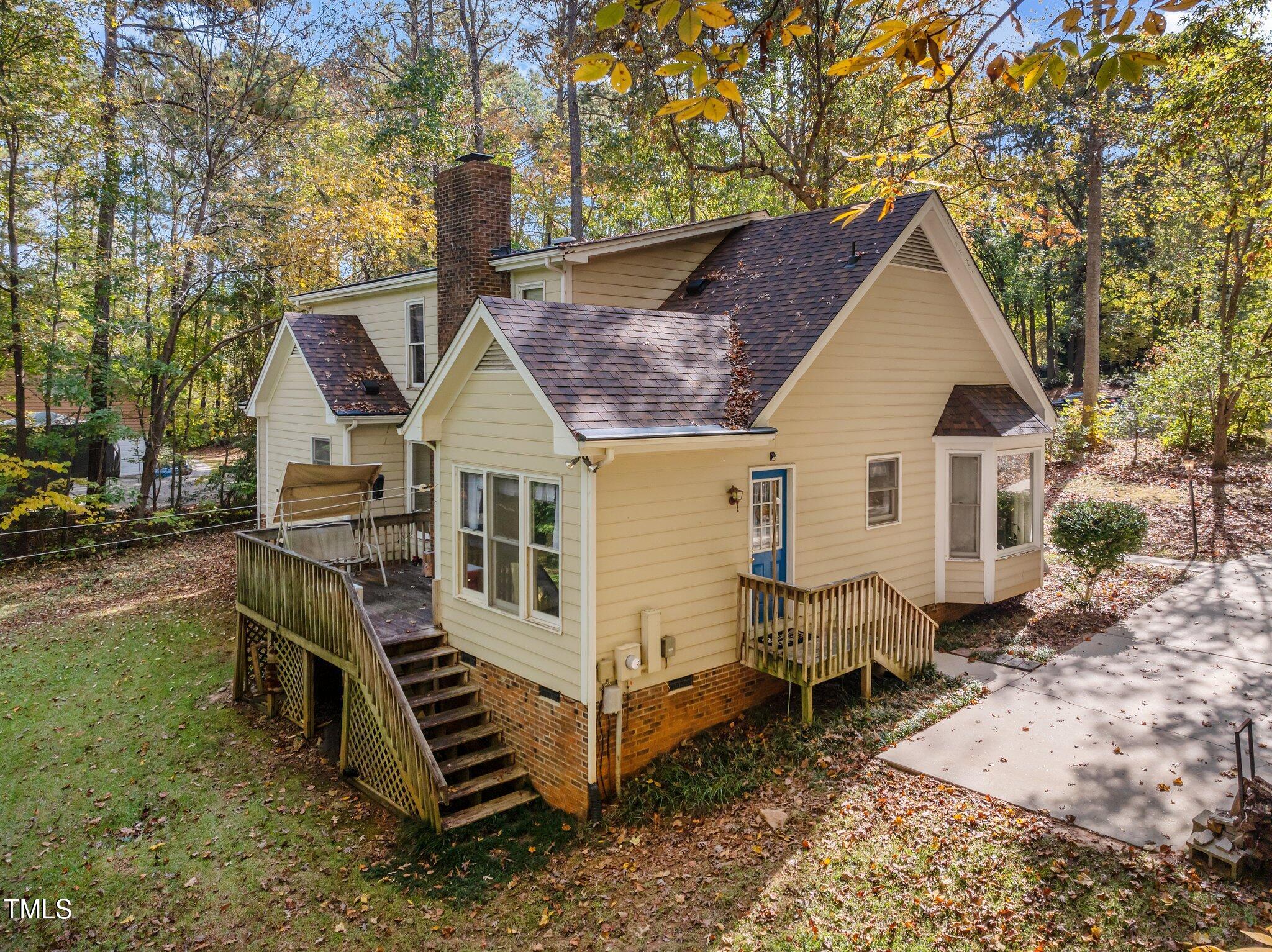 1116 Shadywood Lane
