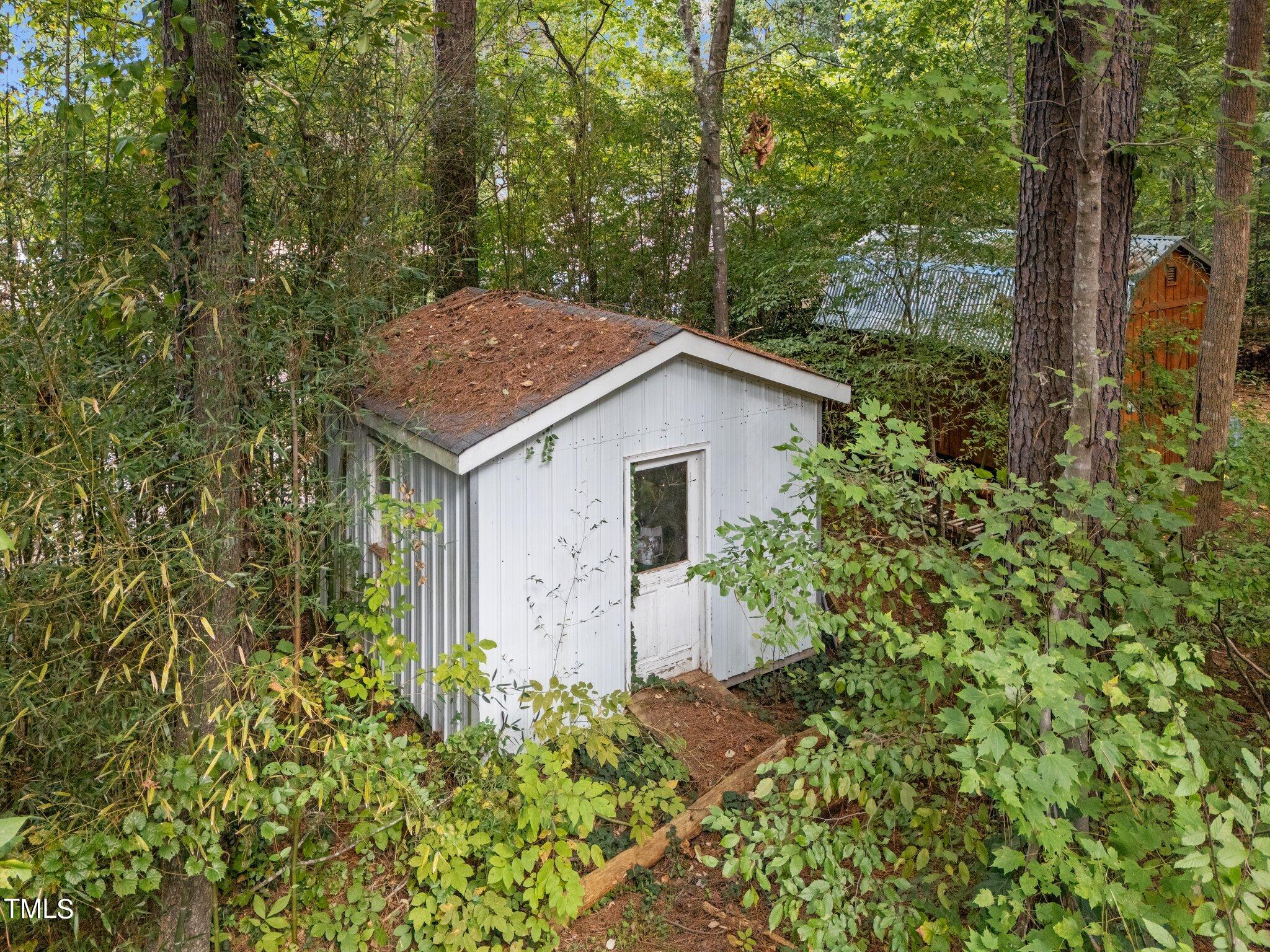 1116 Shadywood Lane