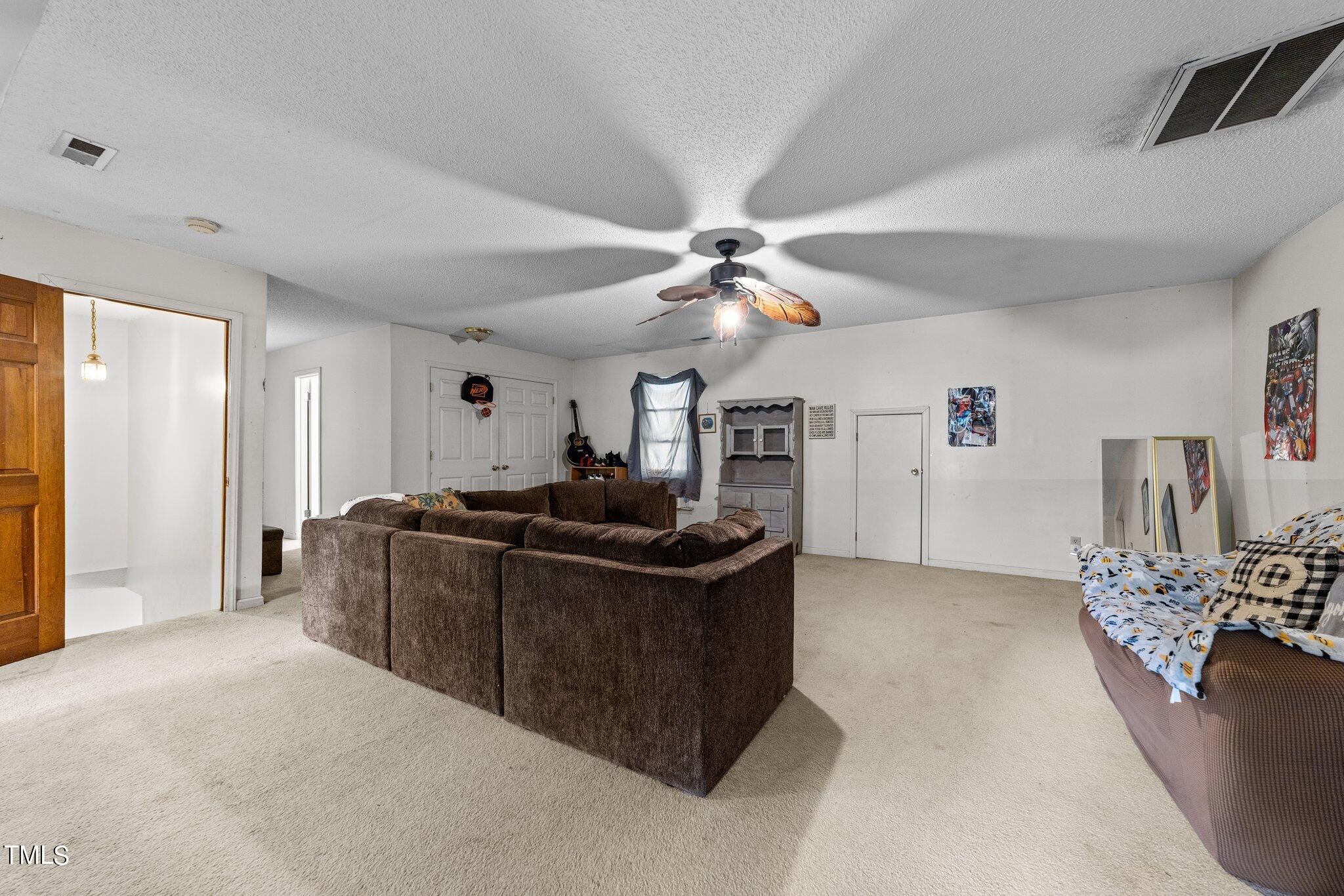 1116 Shadywood Lane