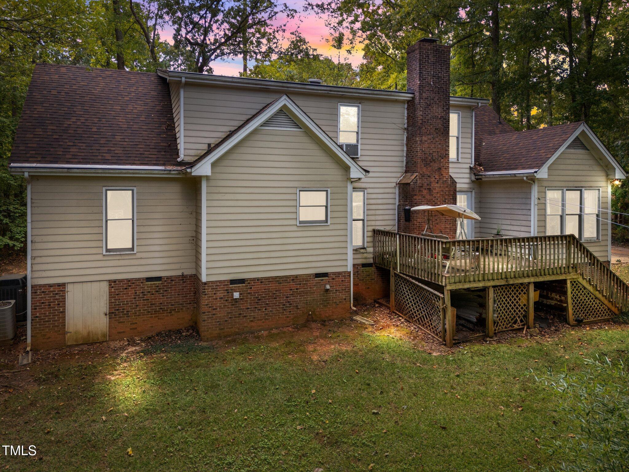 1116 Shadywood Lane