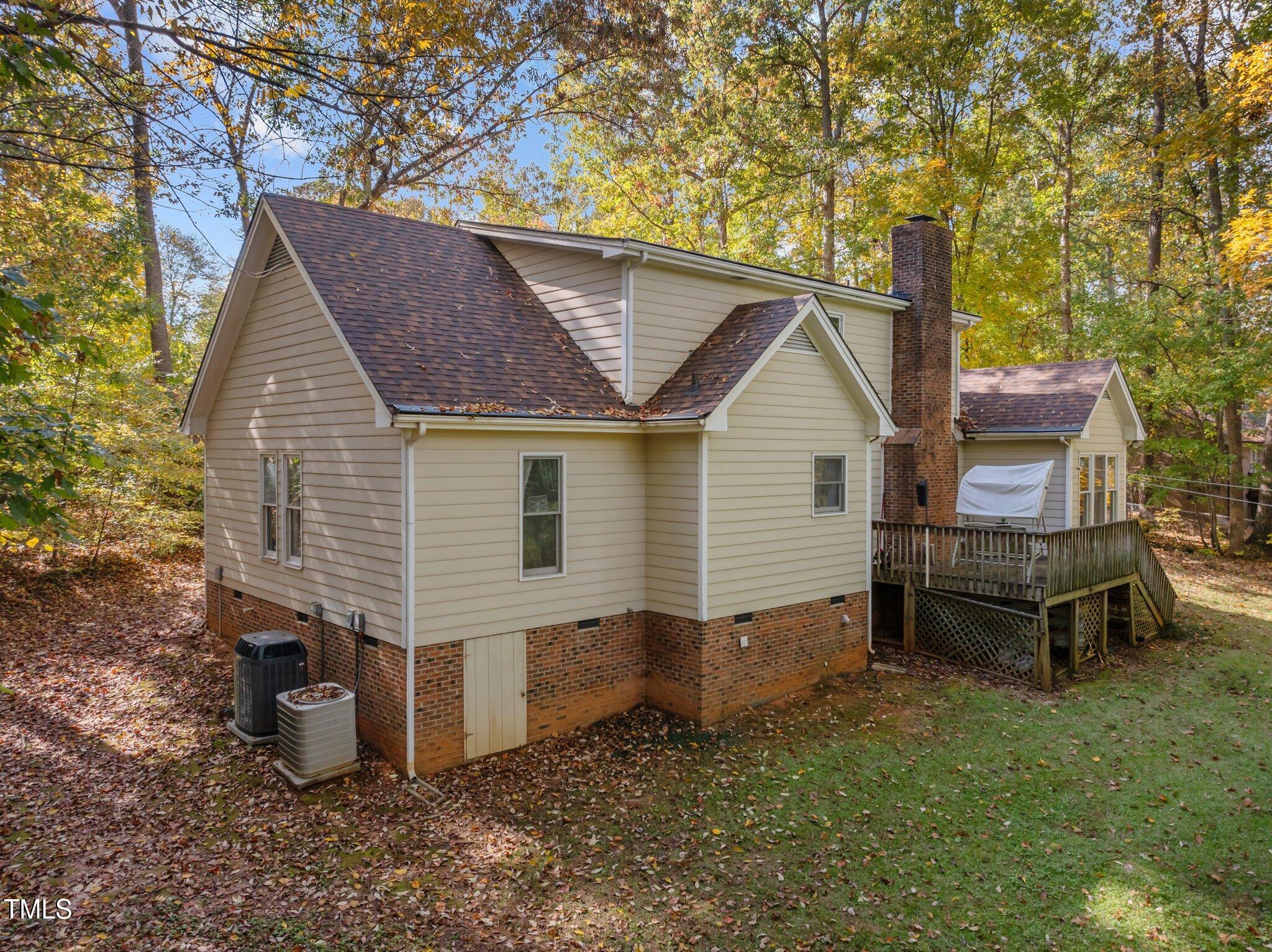 1116 Shadywood Lane
