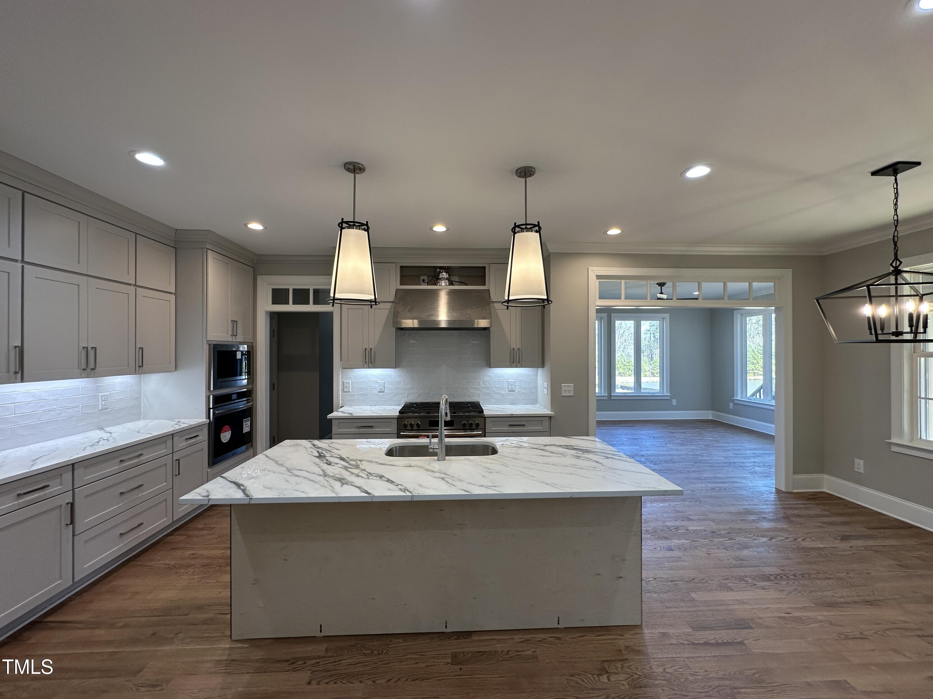 15 Firefly Lane