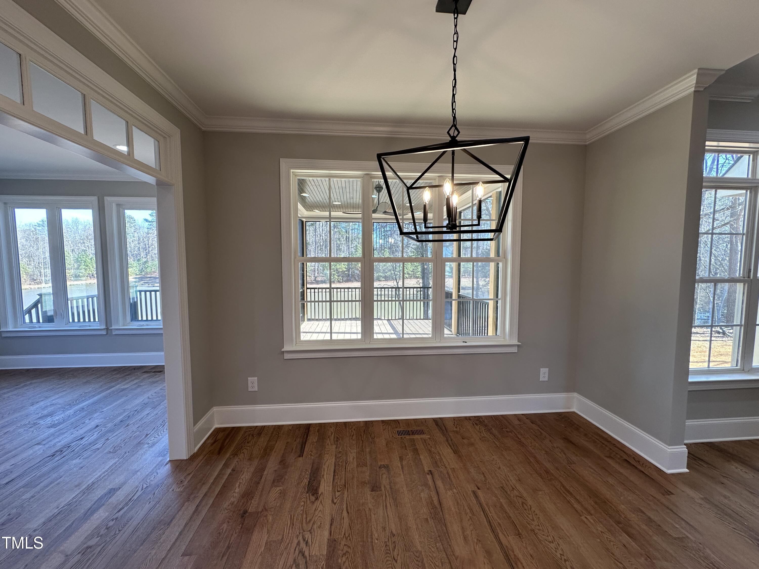 15 Firefly Lane