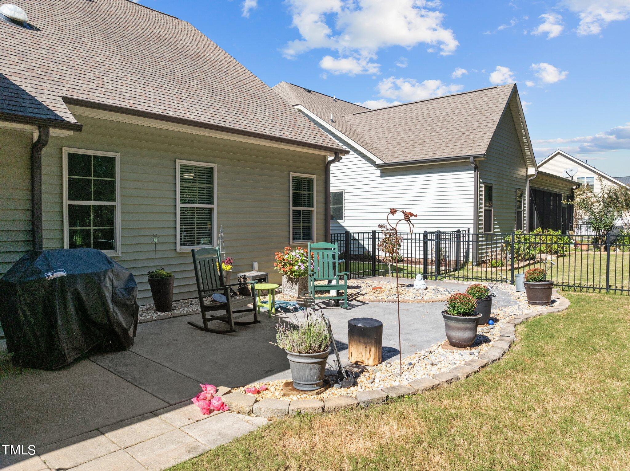 121 Meadowrue Lane