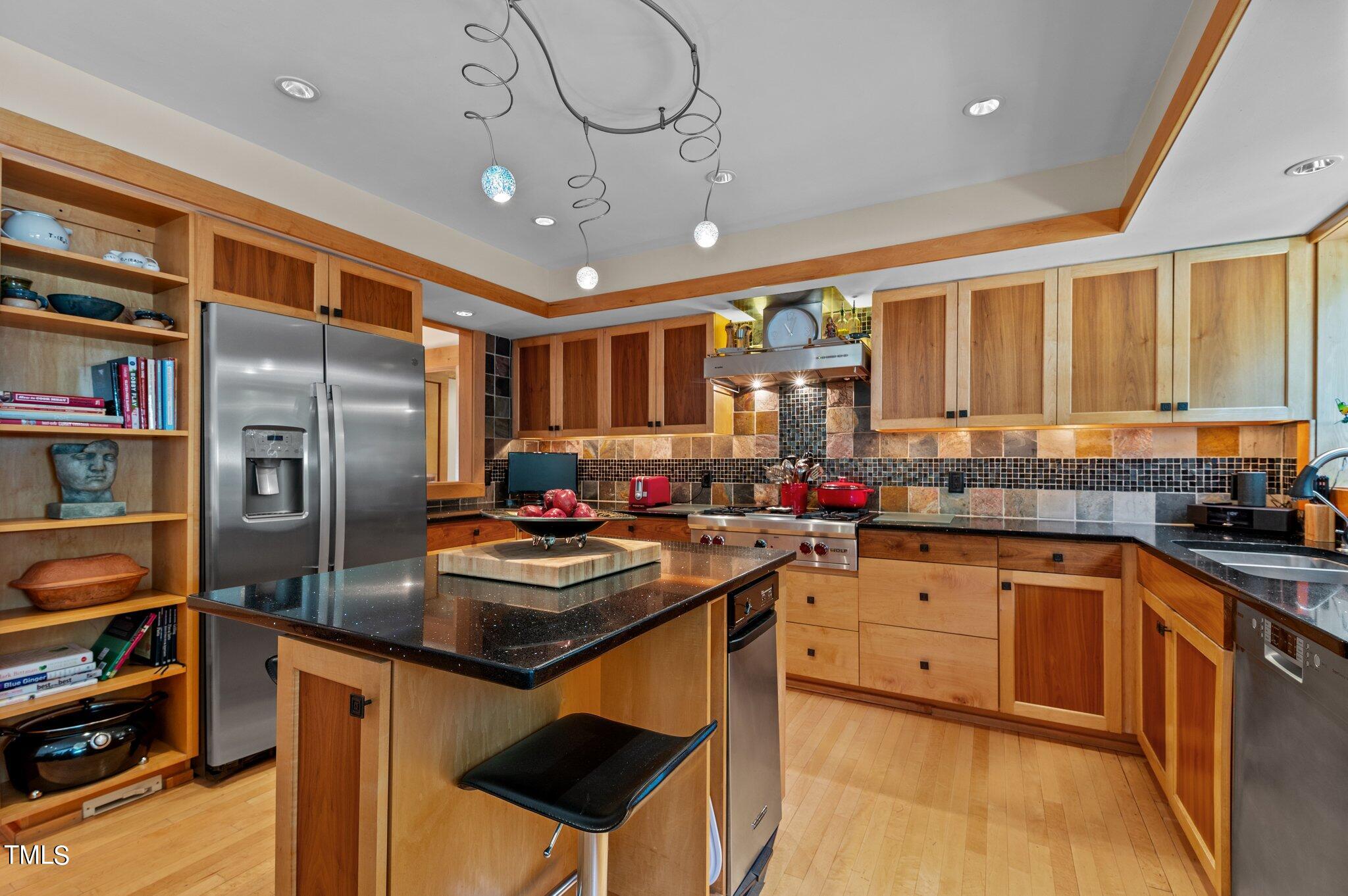 1209 Ravens Point Circle
