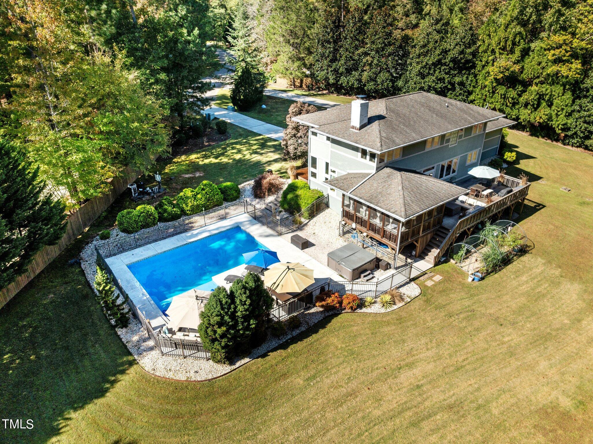 1209 Ravens Point Circle