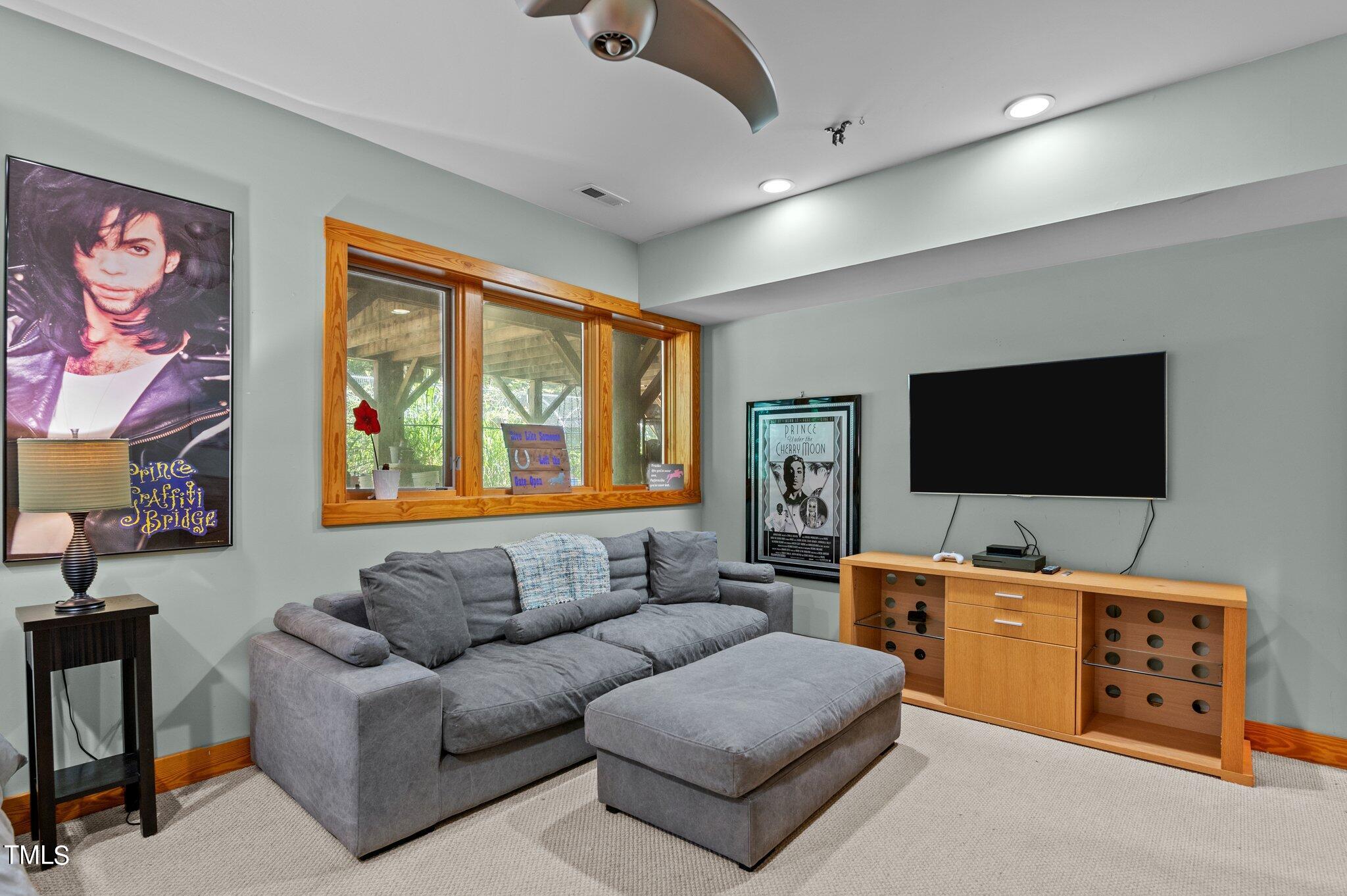1209 Ravens Point Circle