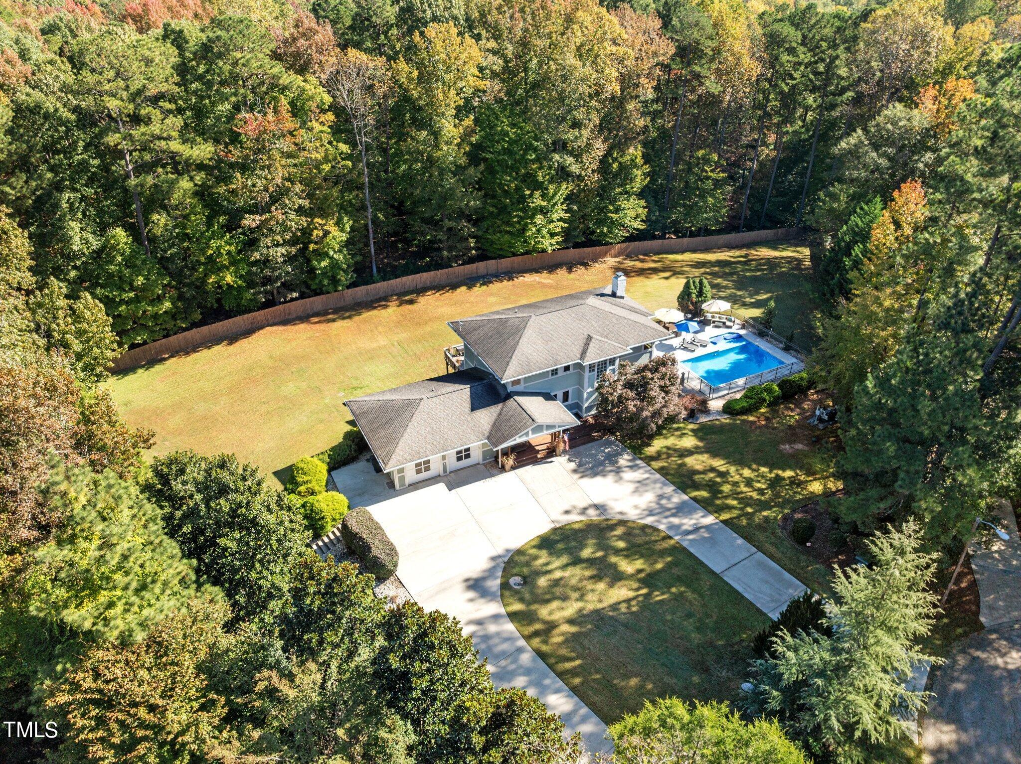 1209 Ravens Point Circle