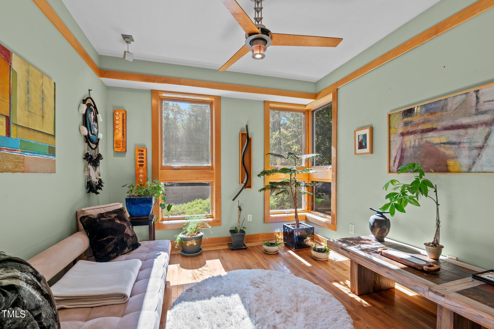 1209 Ravens Point Circle