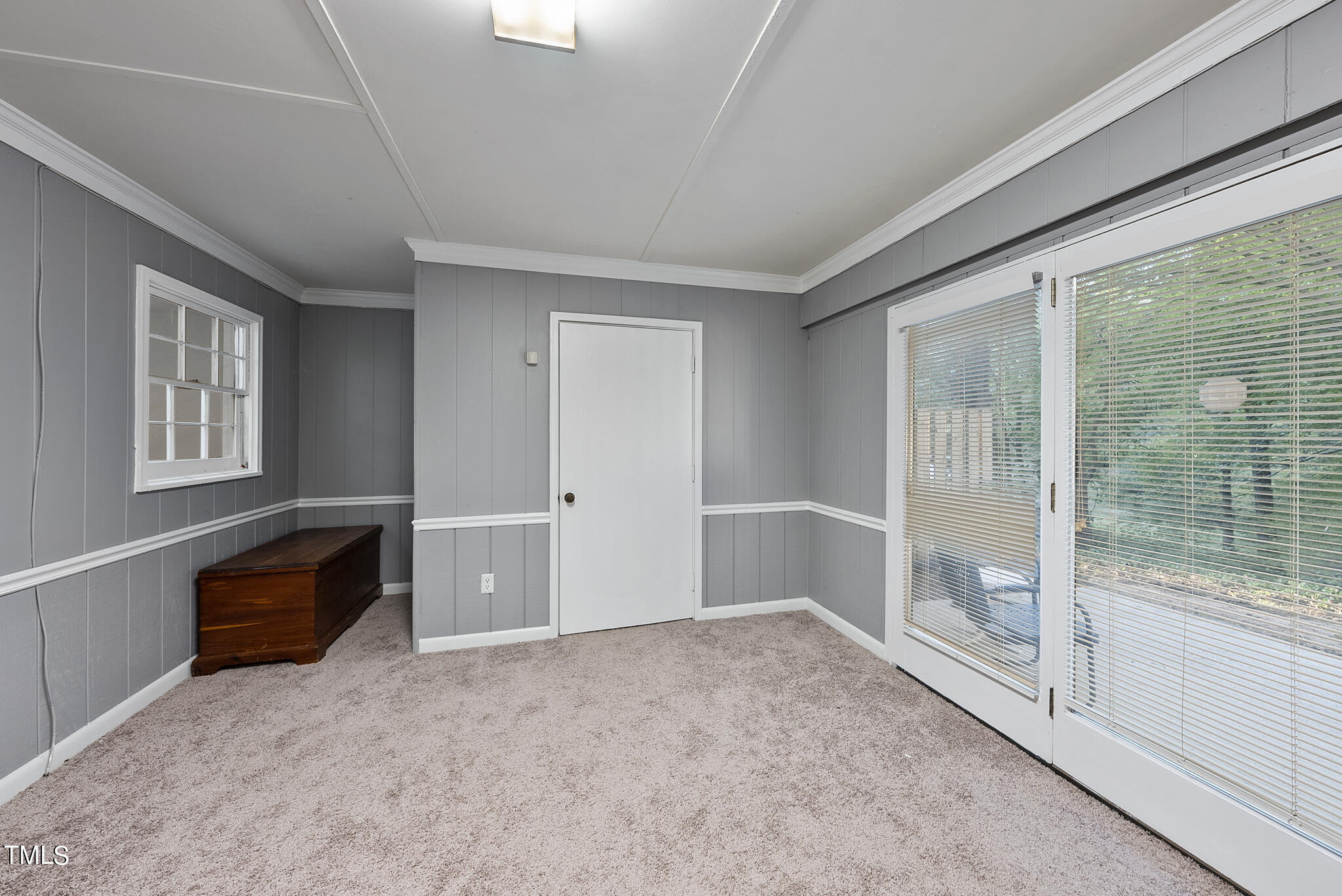 1383 Garden Crest Circle