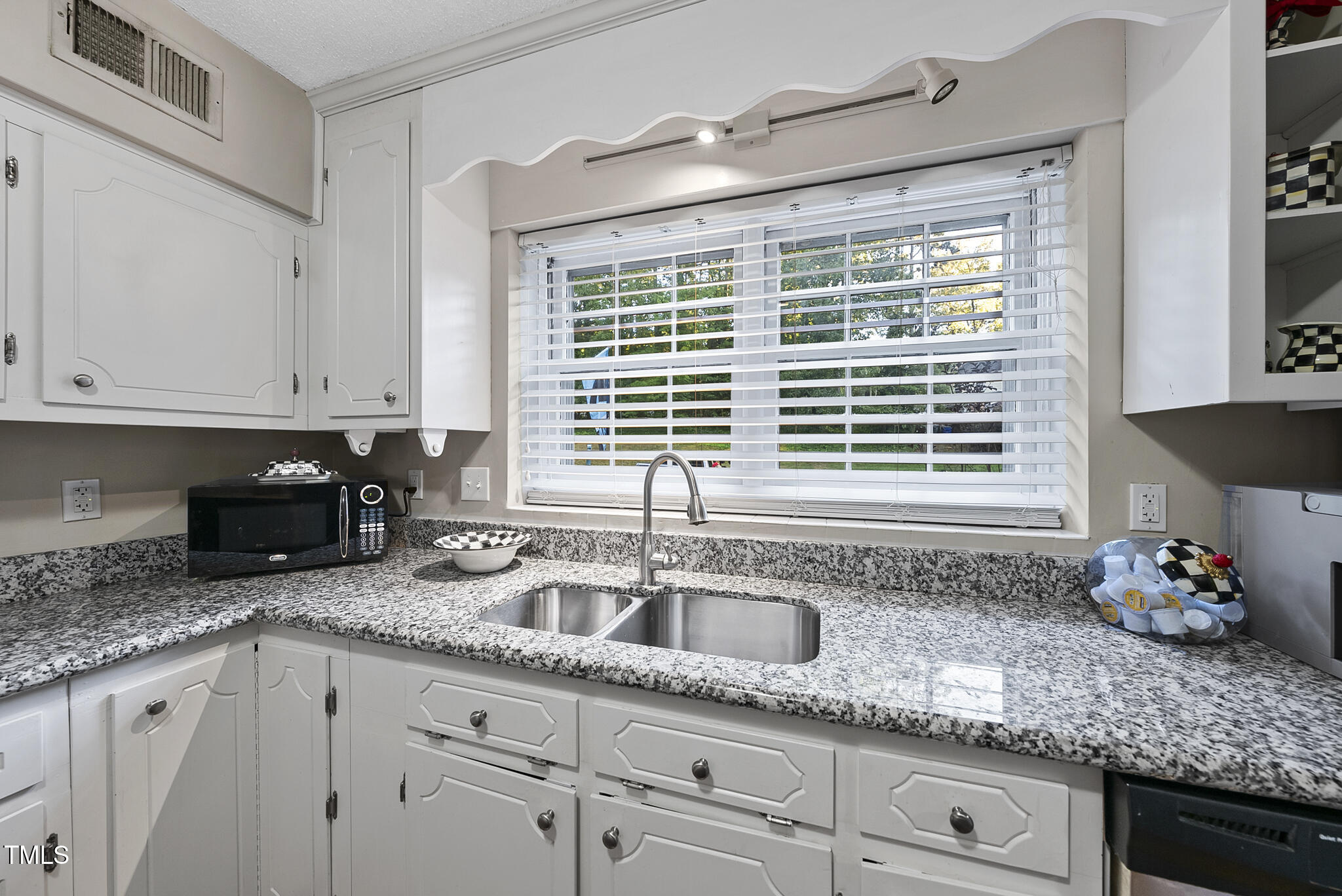 1383 Garden Crest Circle