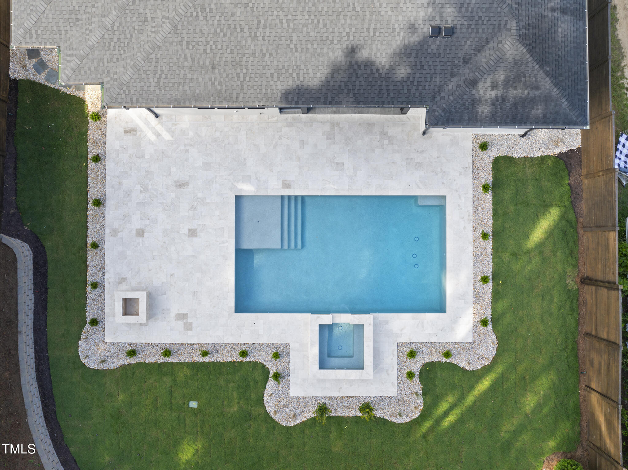 662 Manchester Drive