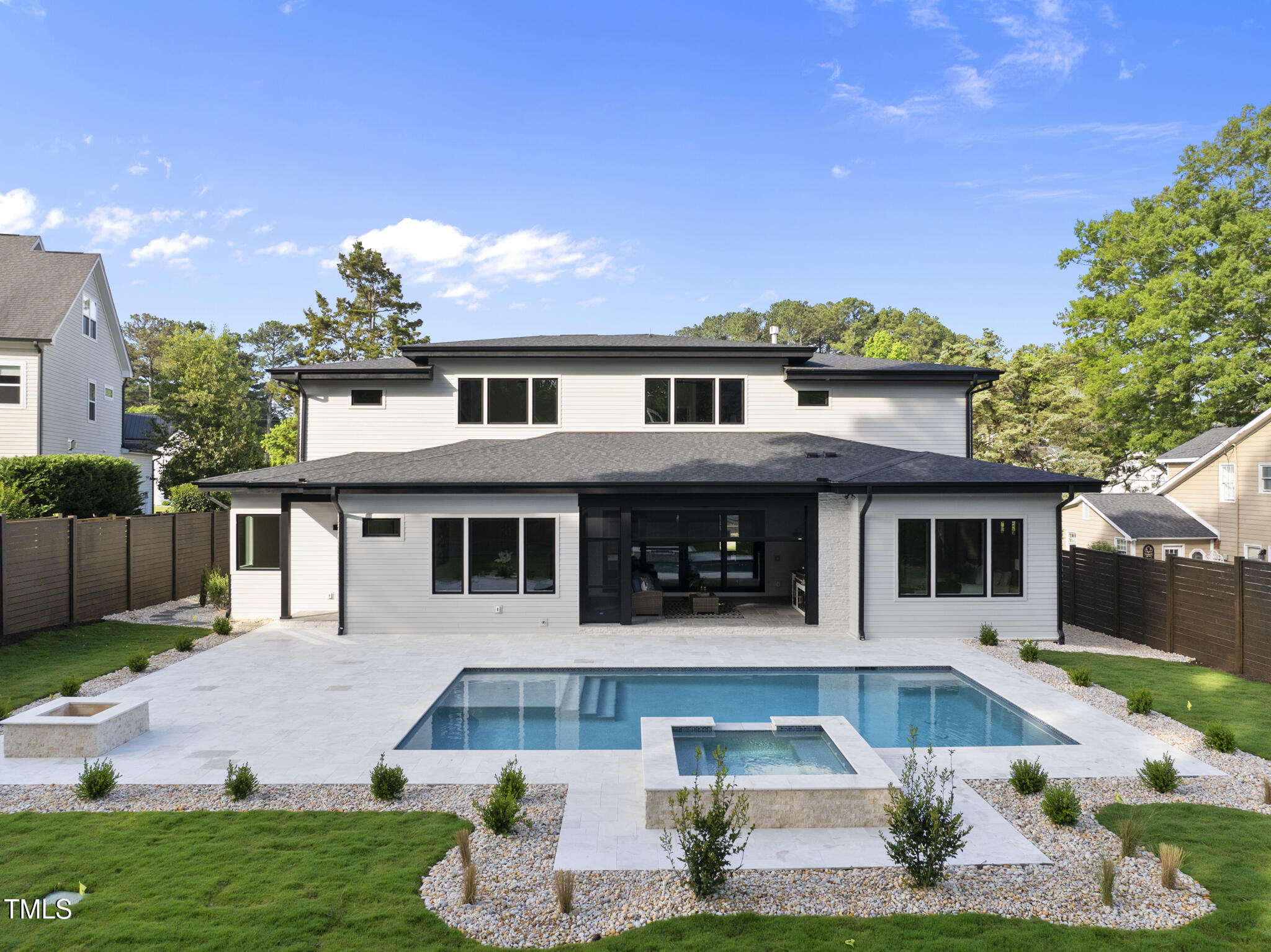 662 Manchester Drive