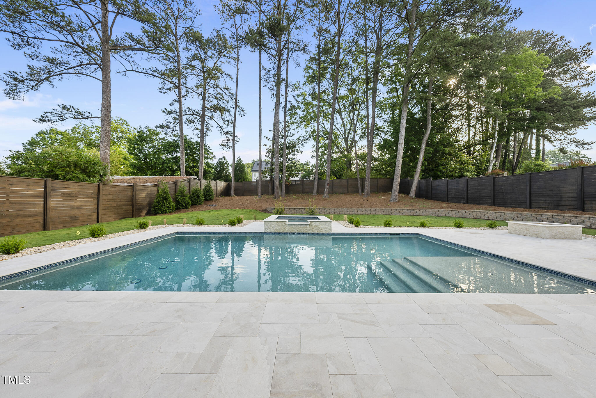 662 Manchester Drive