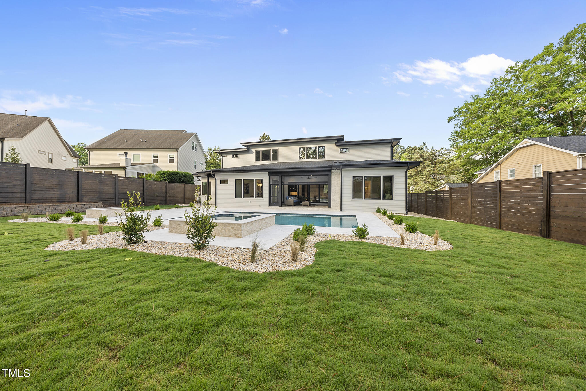 662 Manchester Drive