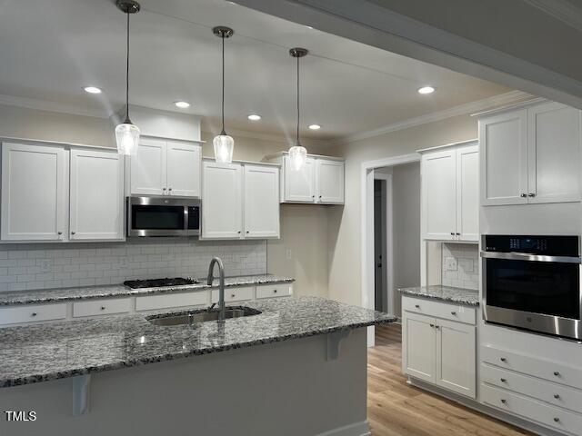 112 Seahawk Way