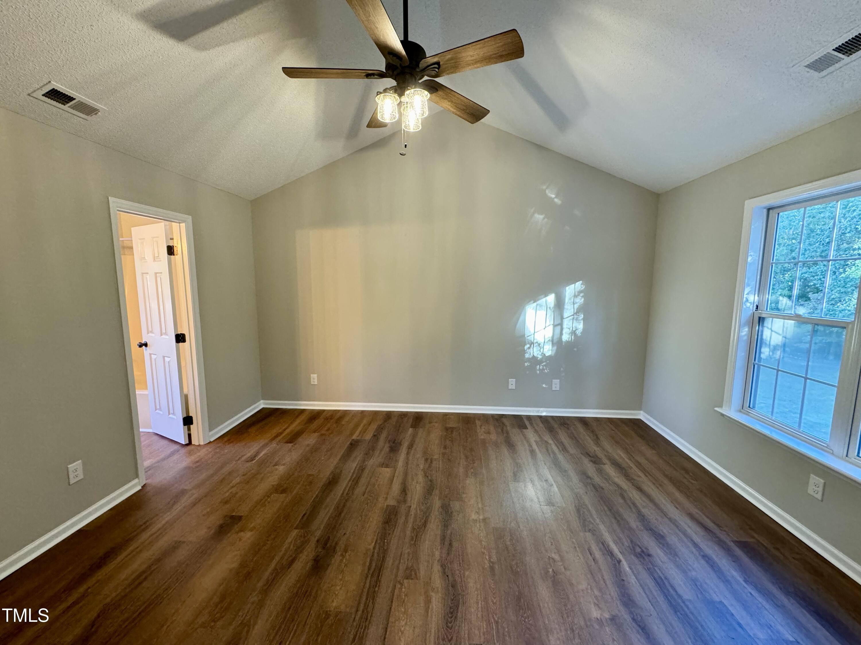 250 S Ridge Drive
