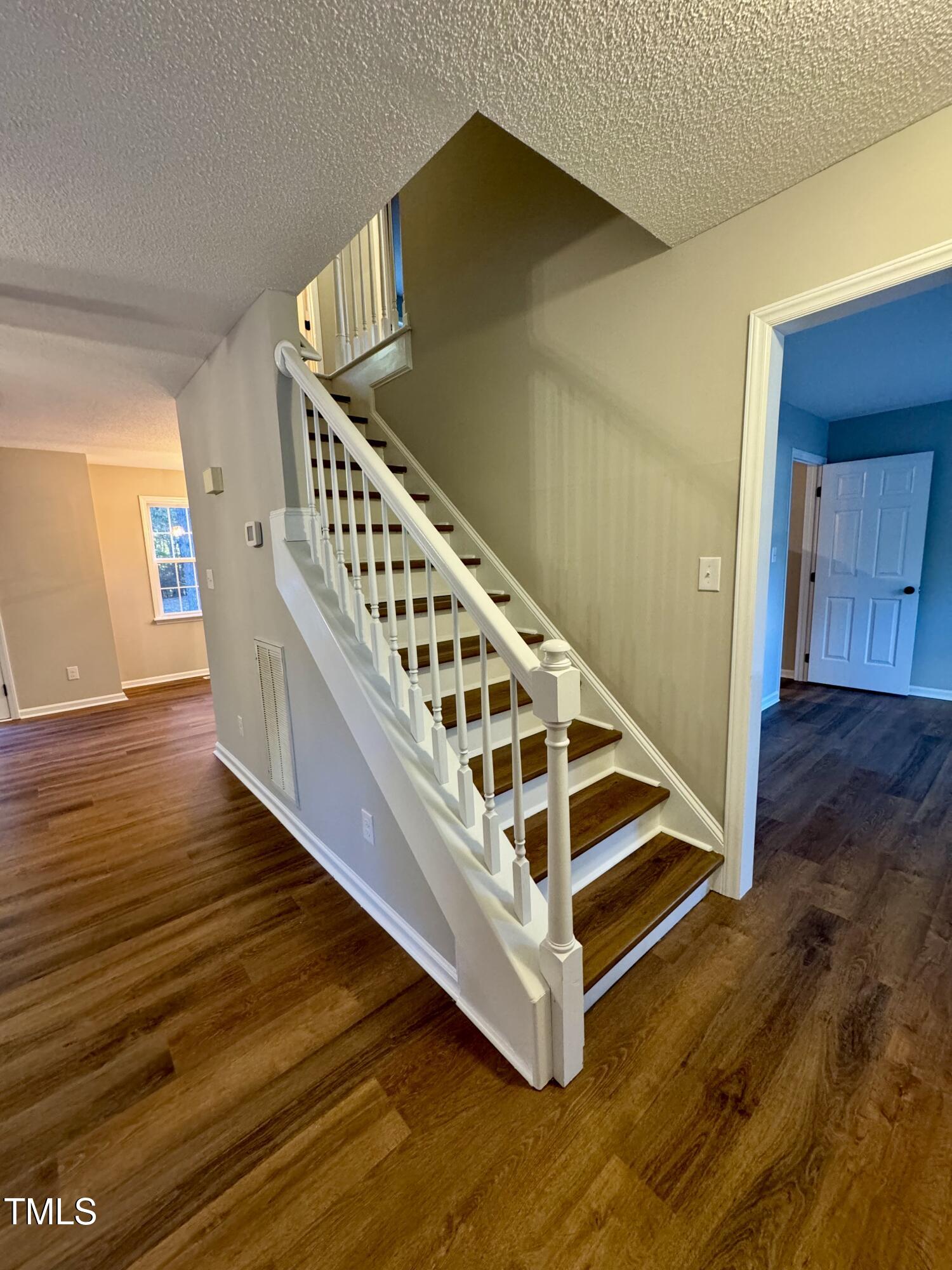 250 S Ridge Drive