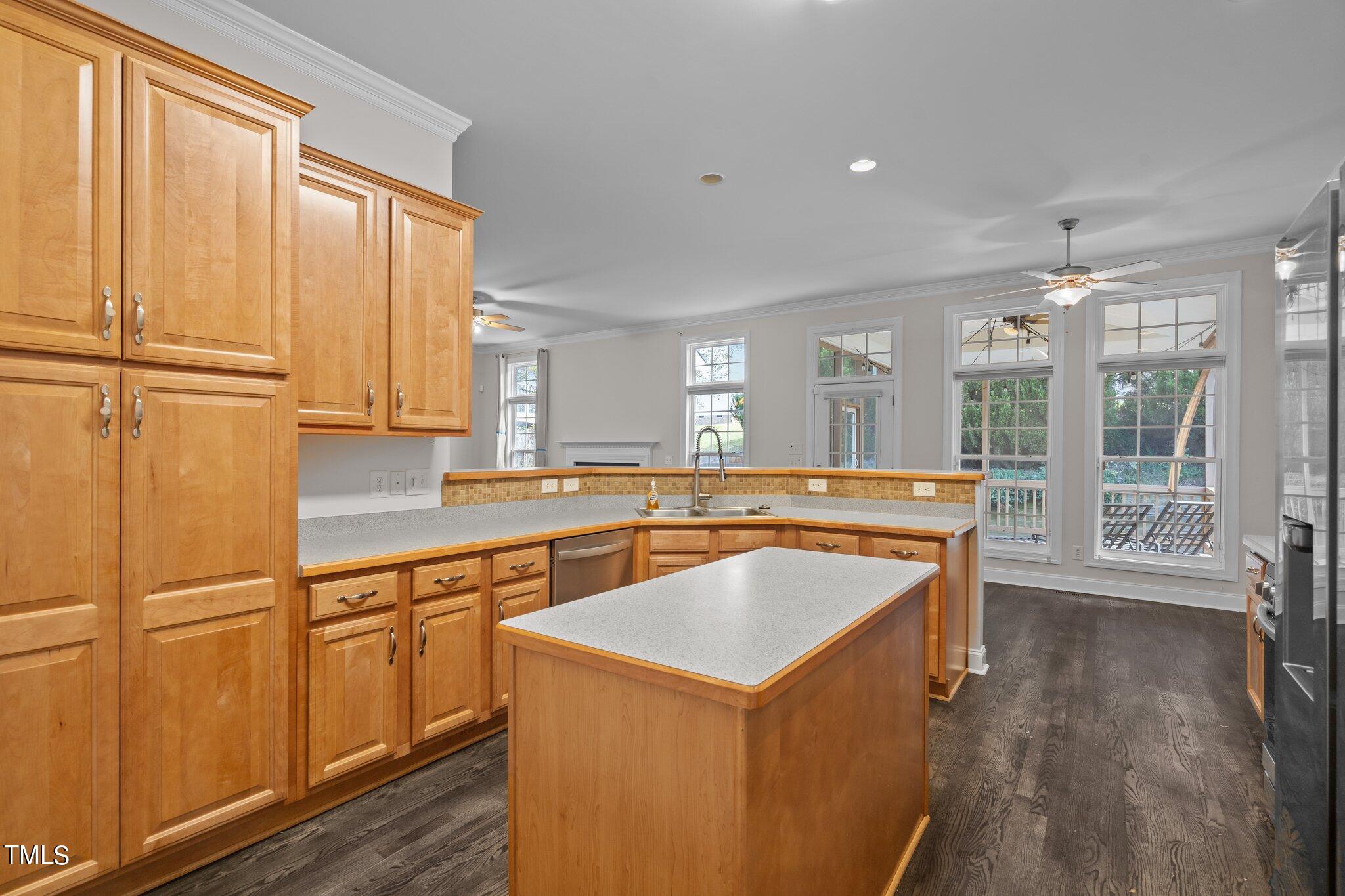 1005 Bellenden Drive