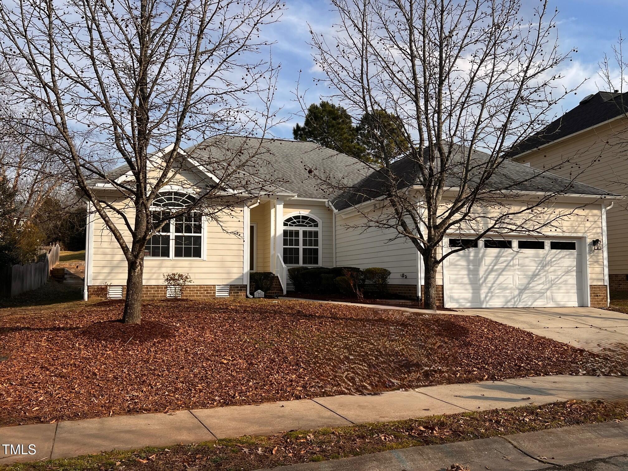 1005 Bellenden Drive