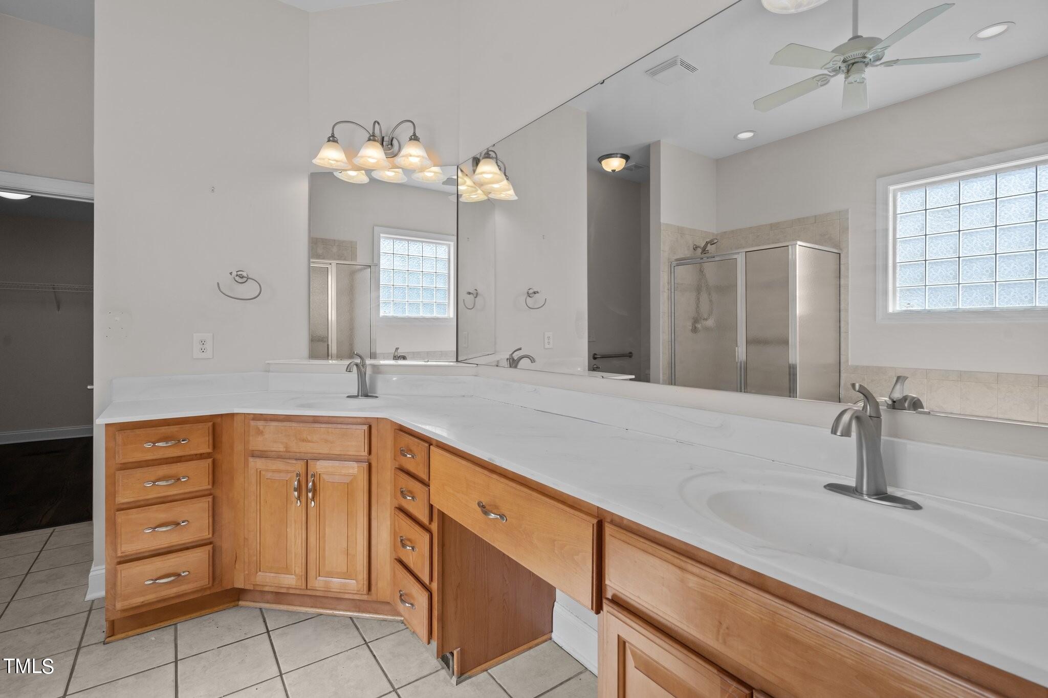 1005 Bellenden Drive