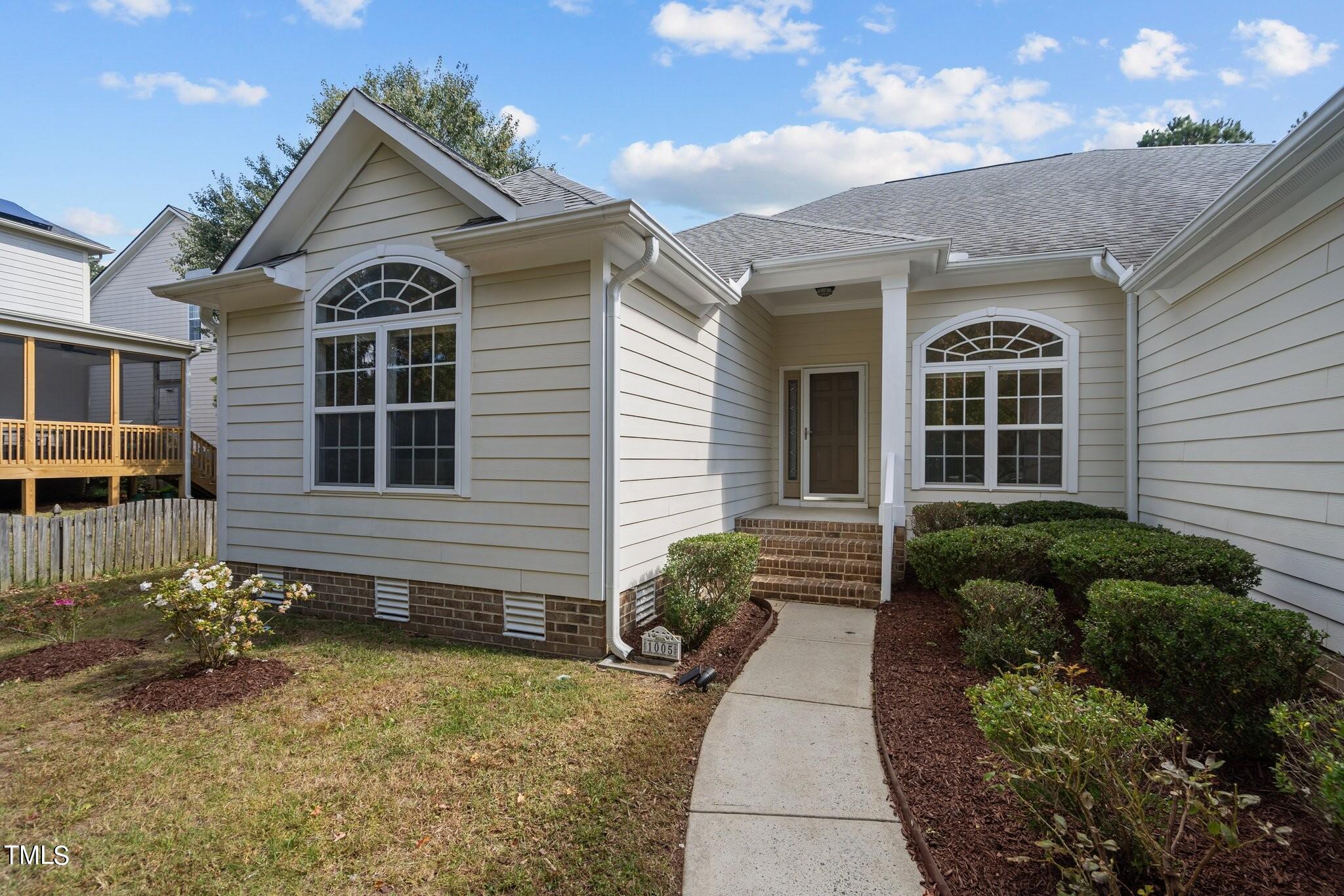 1005 Bellenden Drive