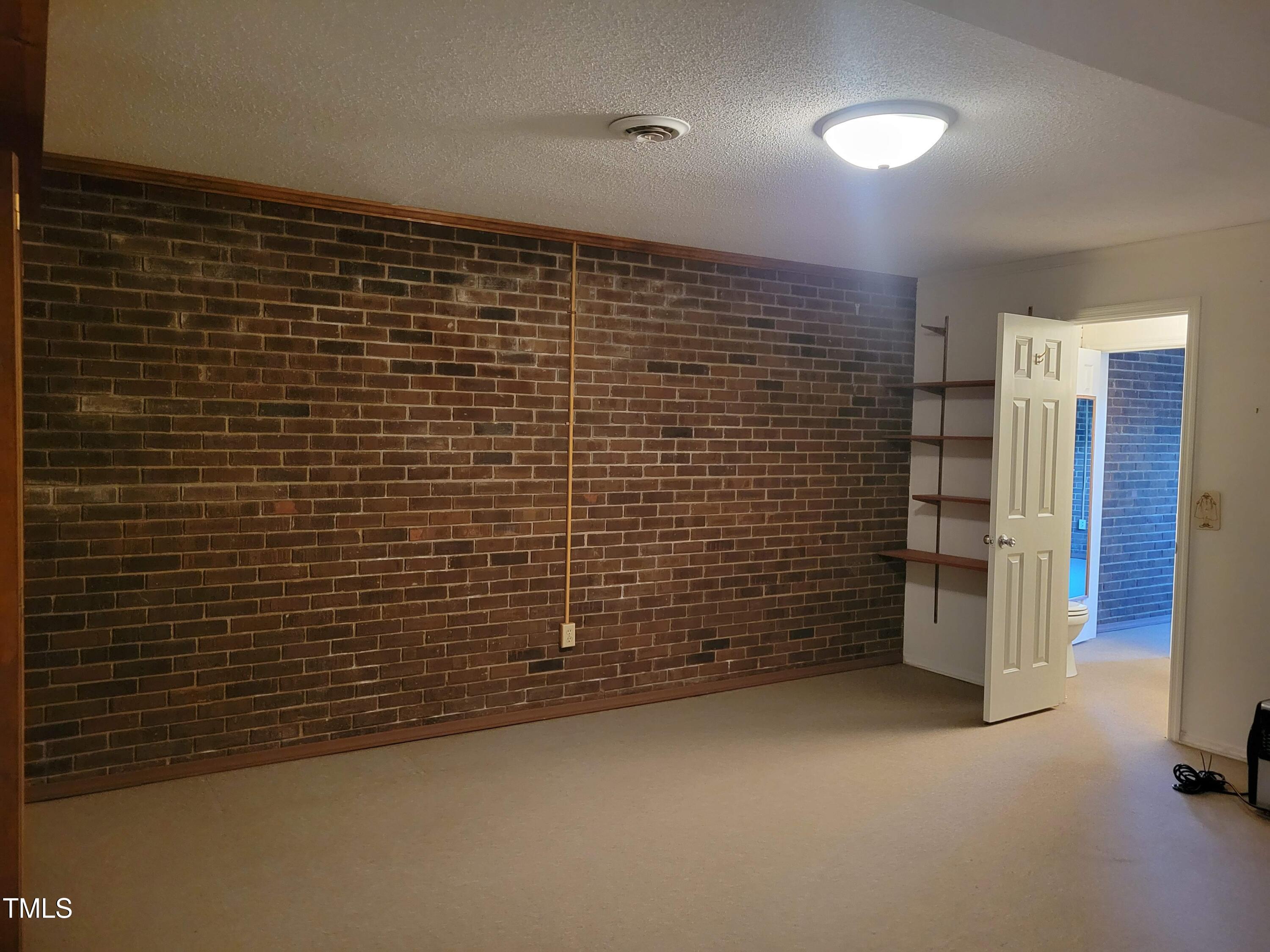 316 Edgewater Drive