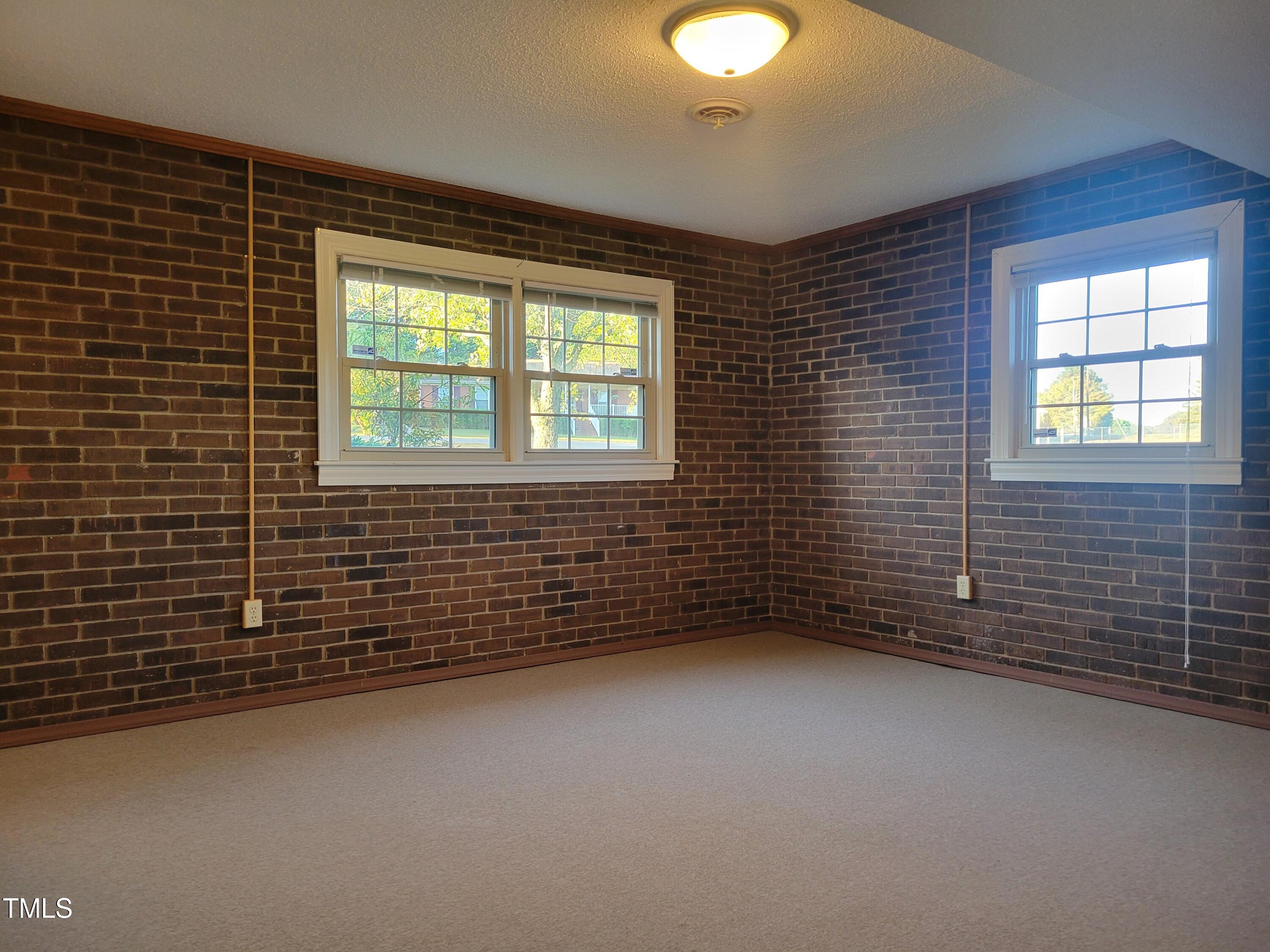 316 Edgewater Drive