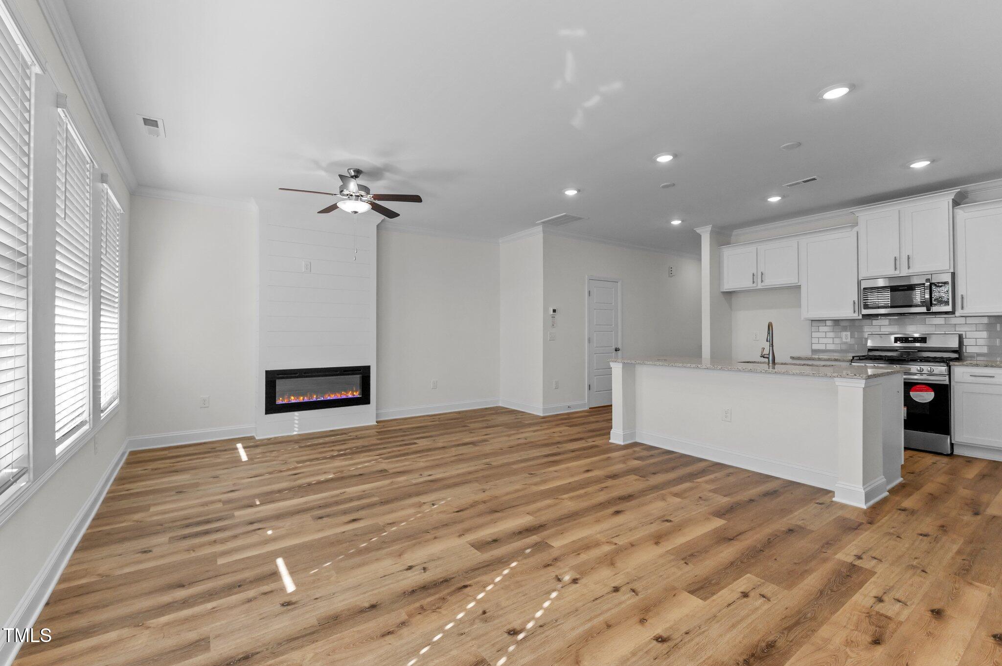 955 Alma Railway Drive # 563