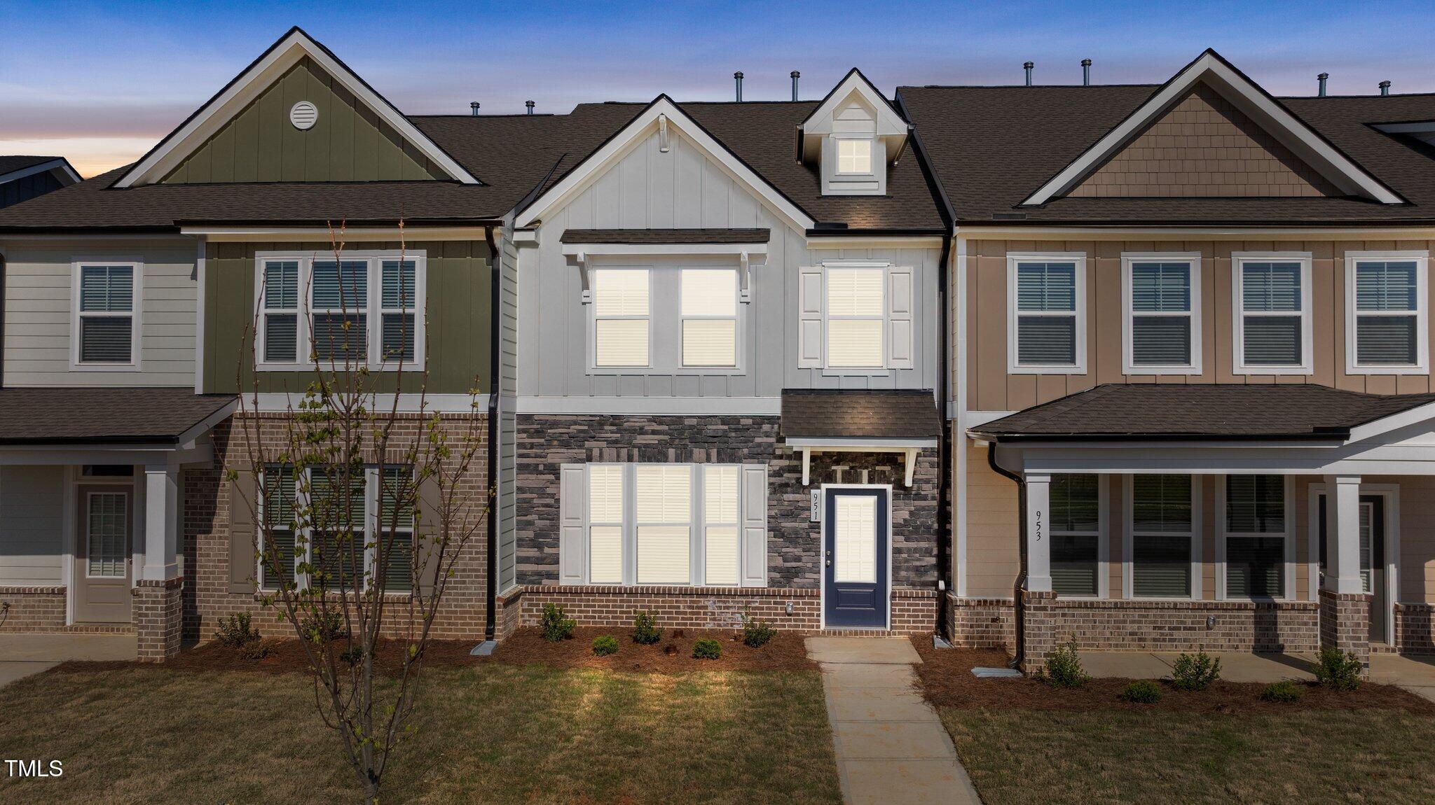 951 Alma Railway Drive # 561