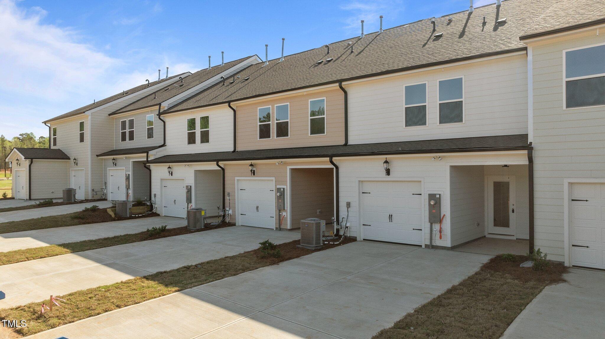 951 Alma Railway Drive # 561