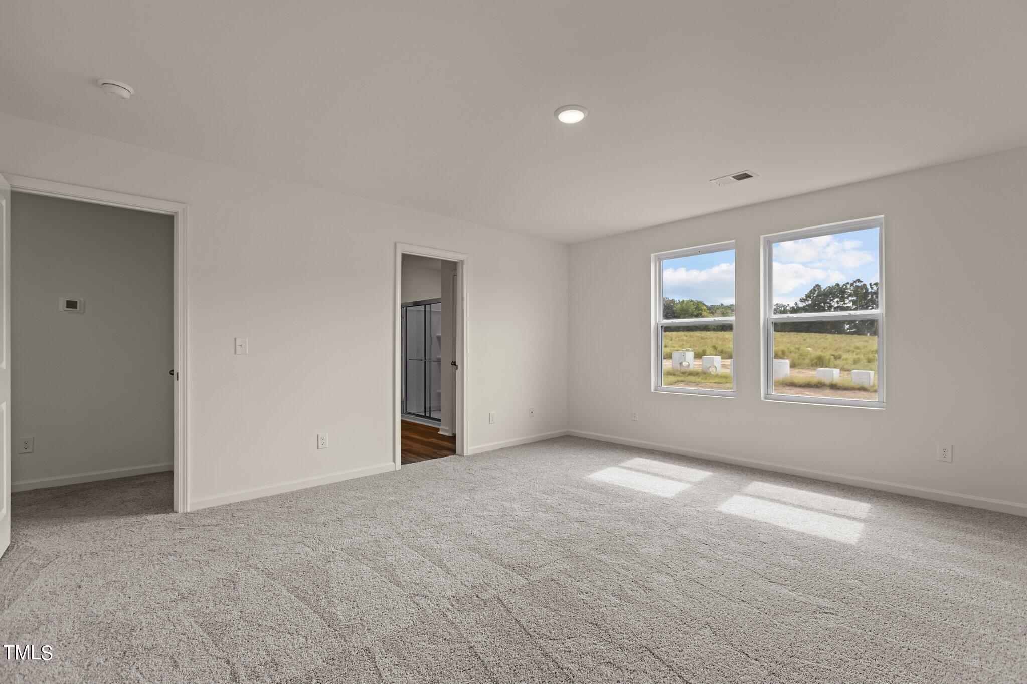 21 Rolling Banks Drive