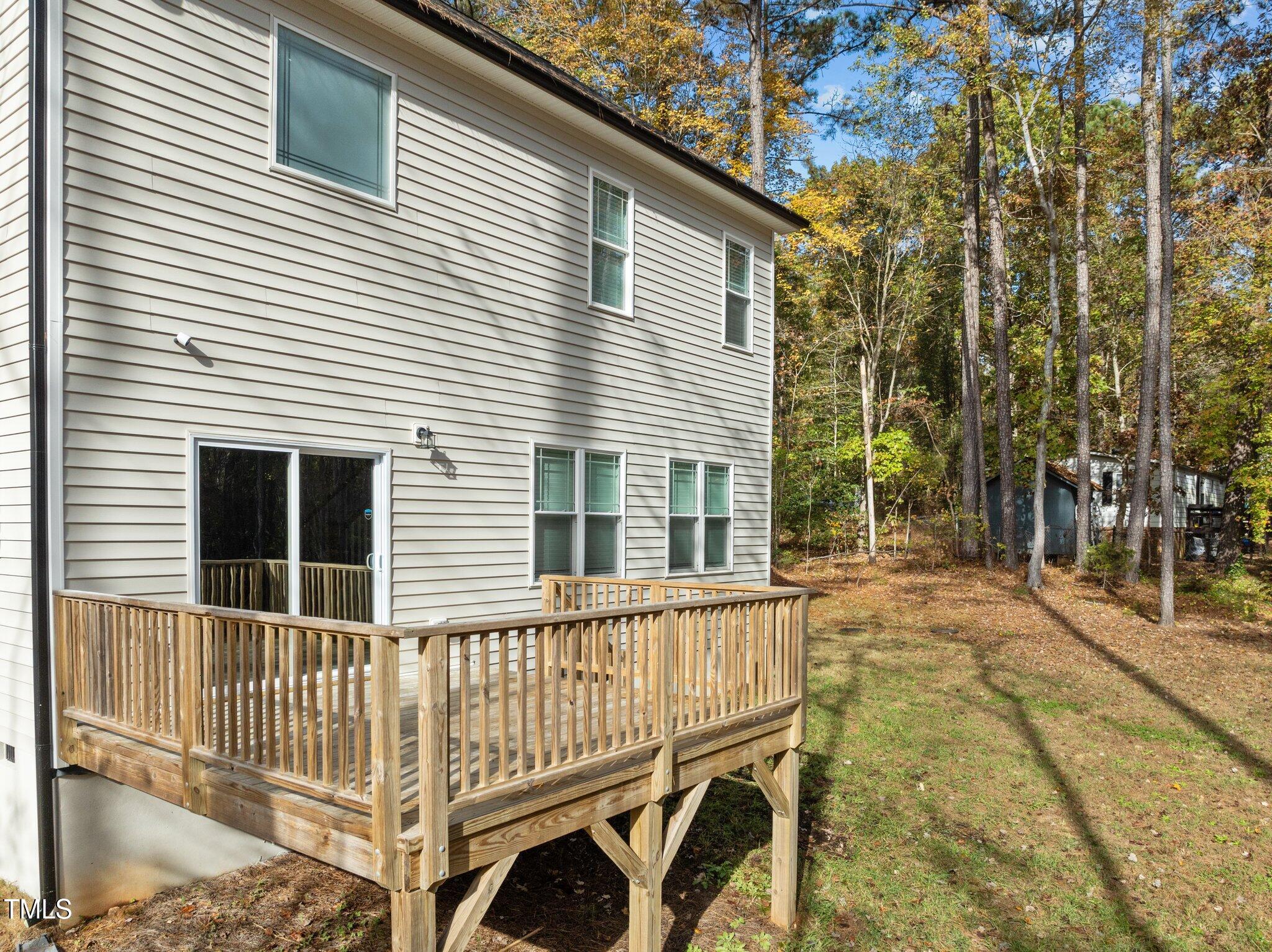 6233 Reagan Lane