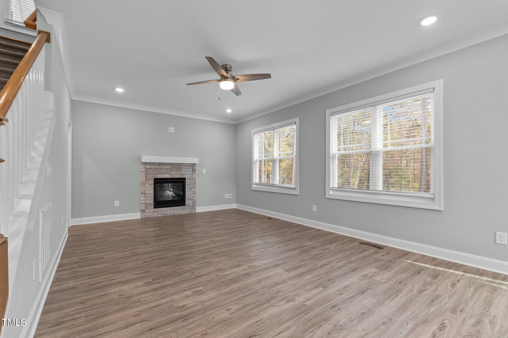 6233 Reagan Lane