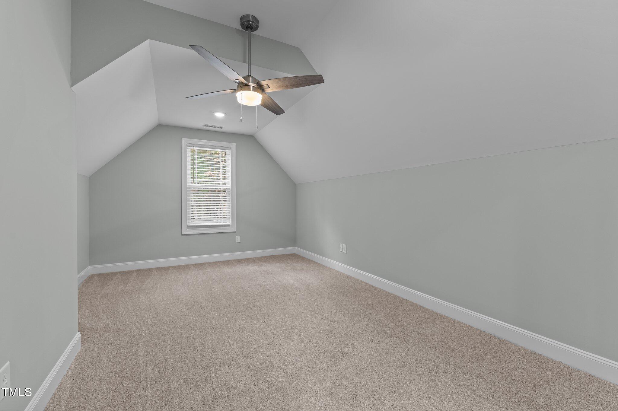 6233 Reagan Lane