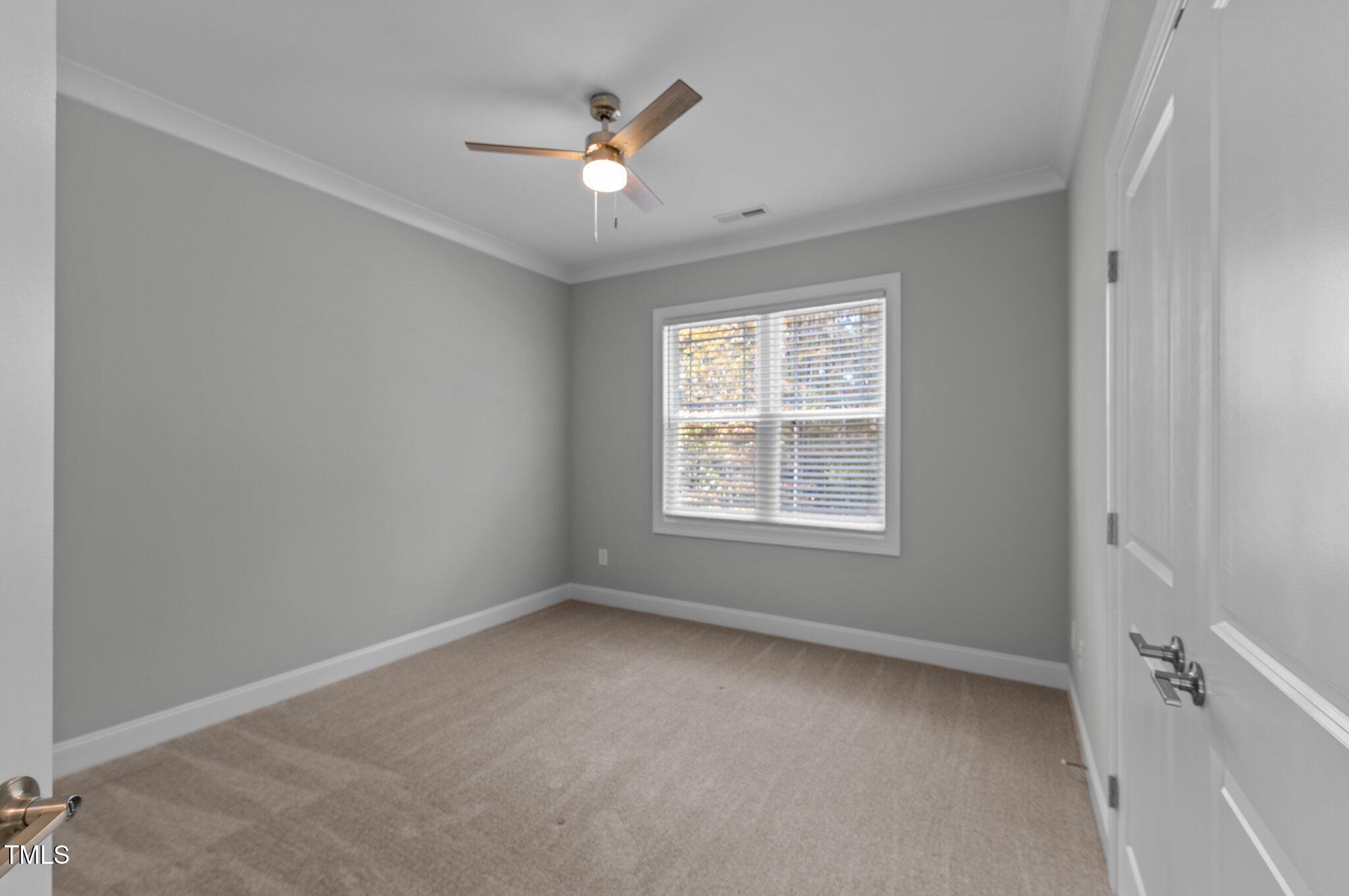 6233 Reagan Lane