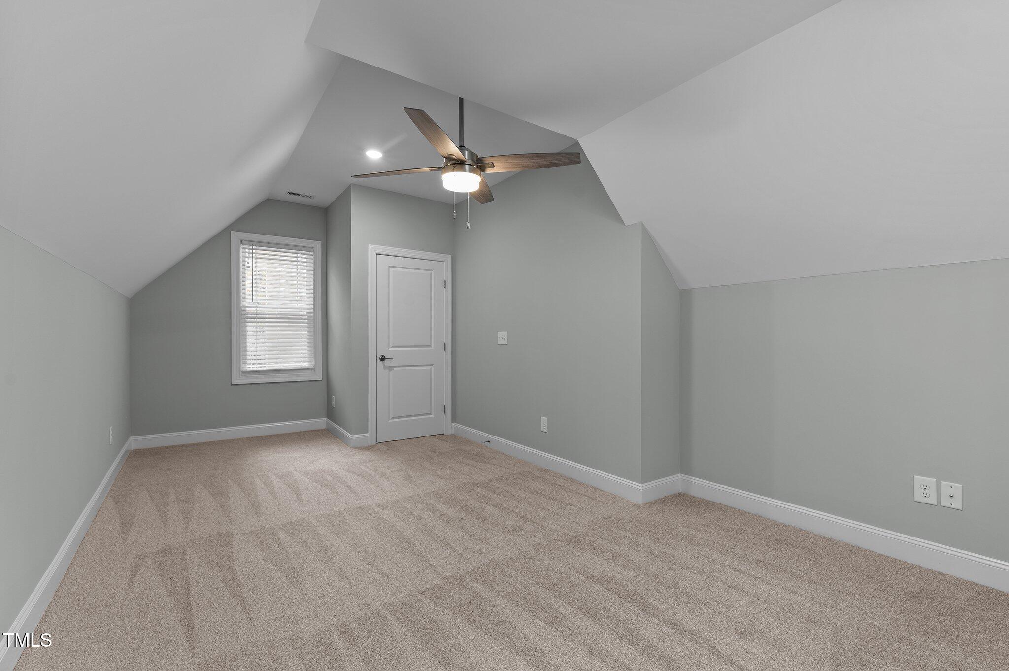 6233 Reagan Lane