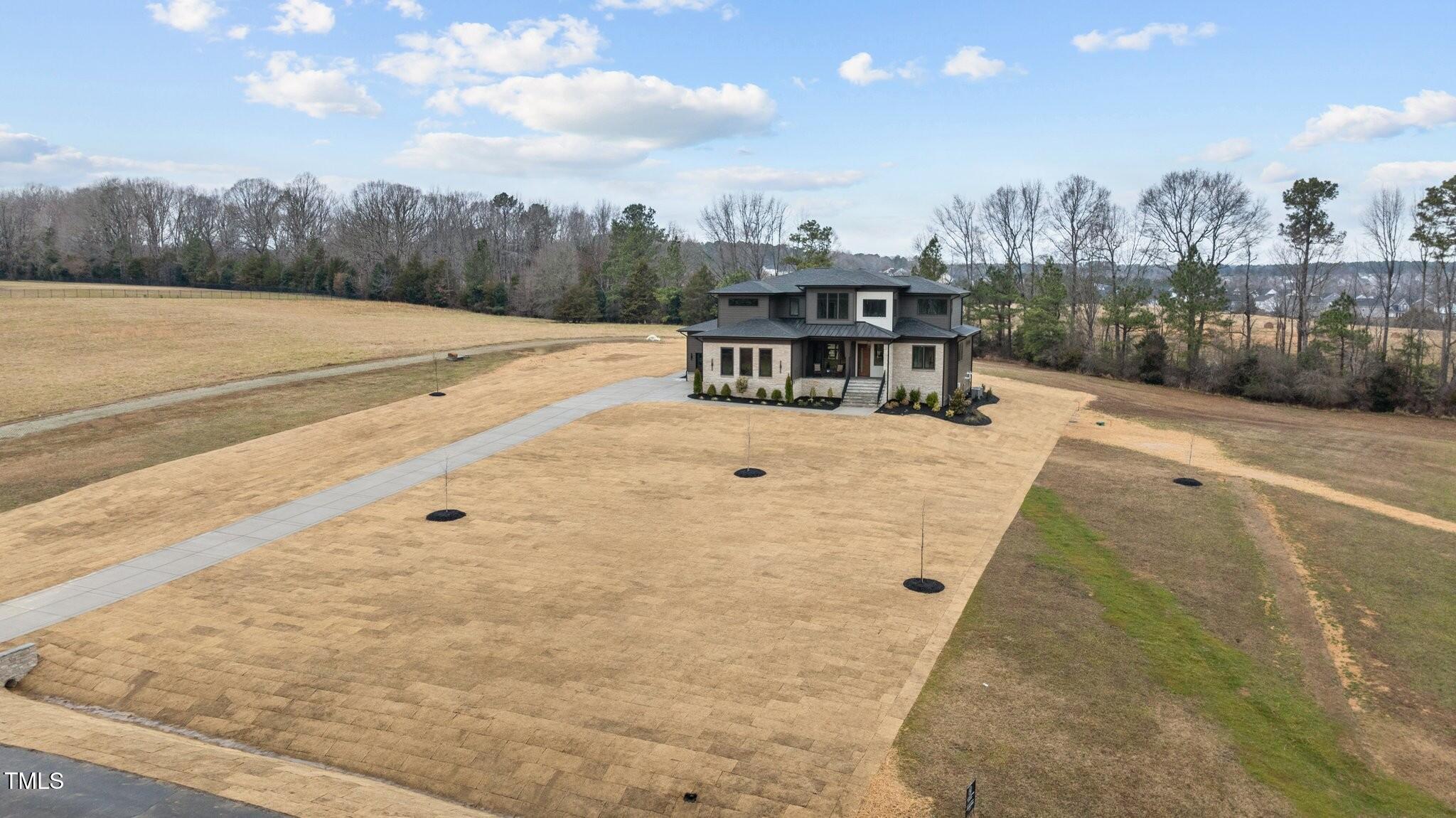 30 Hartwood Lane
