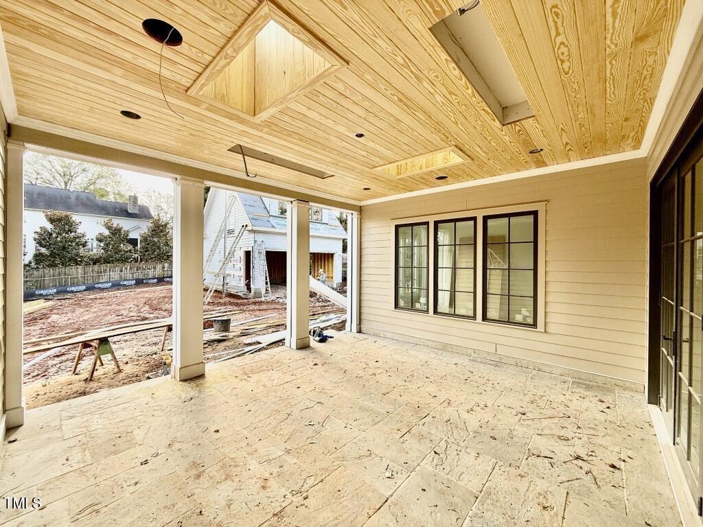 2824 Claremont Road